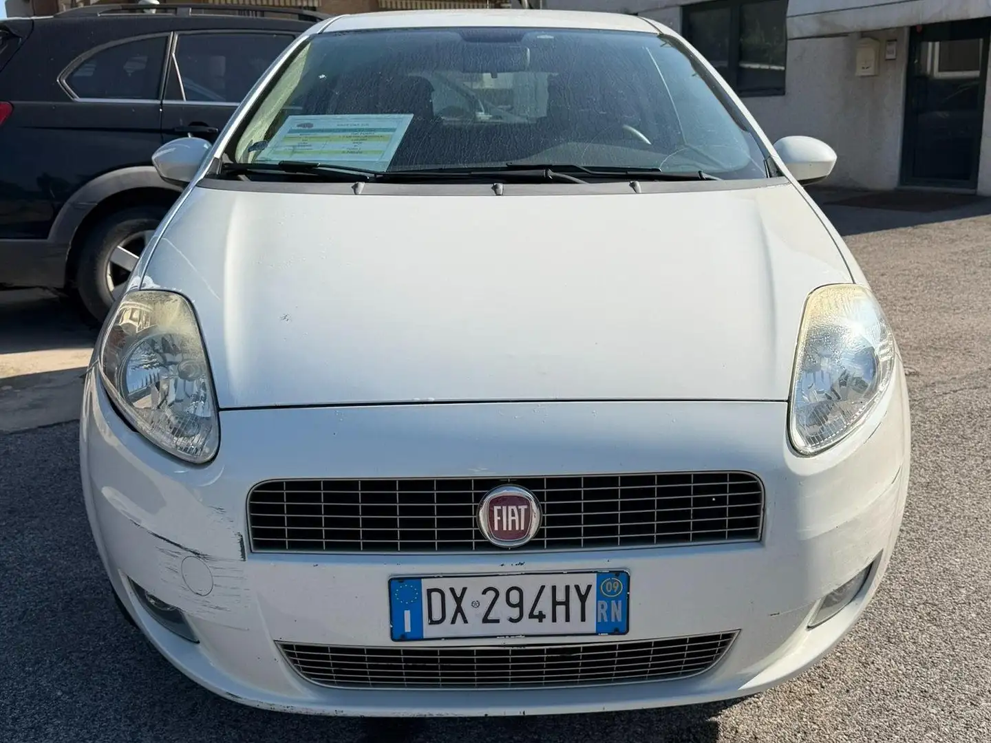 Fiat Grande Punto Grande Punto 3p 1.4 natural power Active 77cv Bianco - 2