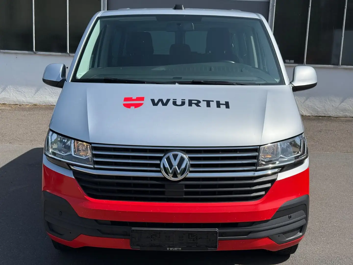 Volkswagen T6 Caravelle T6.1 Caravelle Comfort 2.0 TDI DSG RFK AHK NAVI Silber - 2