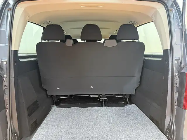 Mercedes-Benz Vito view 20