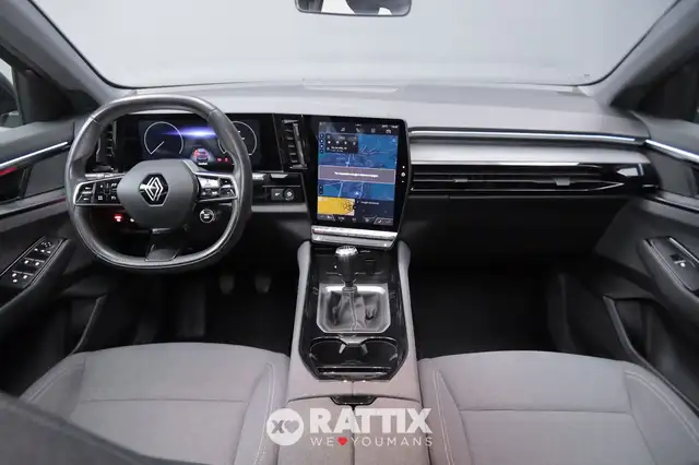 Renault Austral view 9