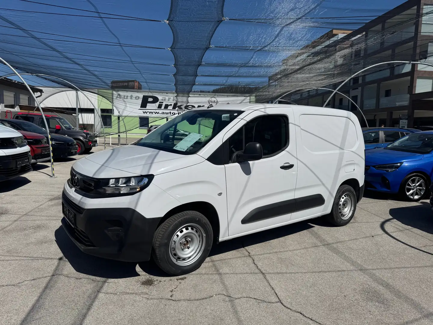 Opel Combo Cargo M Weiß - 2