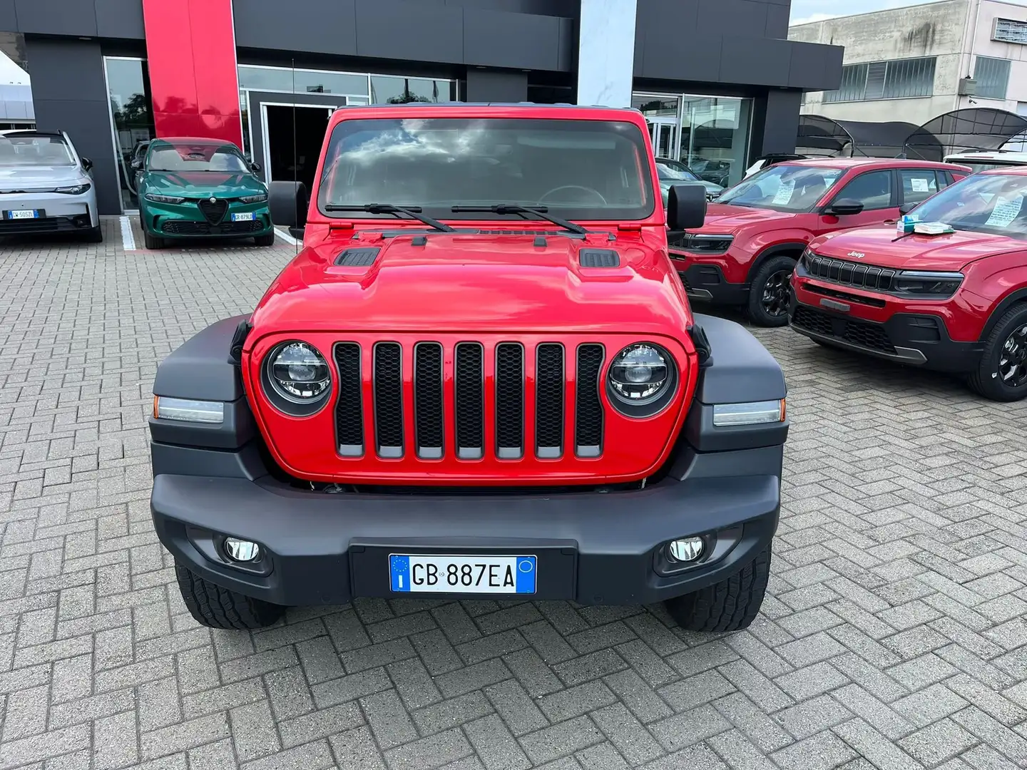 Jeep Wrangler 2.2 Mjt II Rubicon Rojo - 2