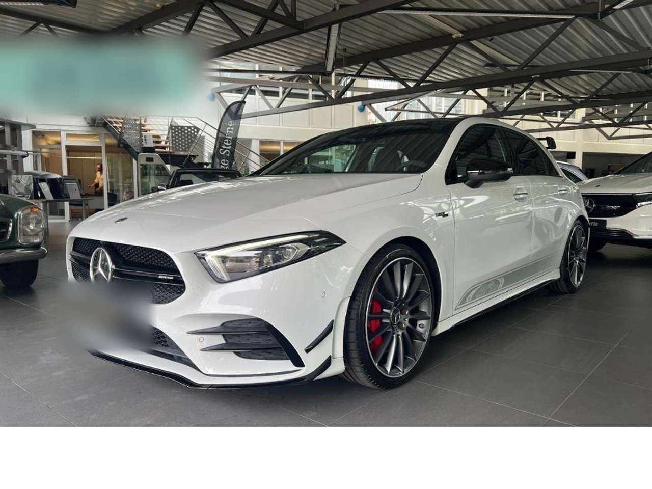Mercedes-Benz-A 35 AMG-A 35 4M Edition 55 Aero RIDE Pano Burm 360 Distr
