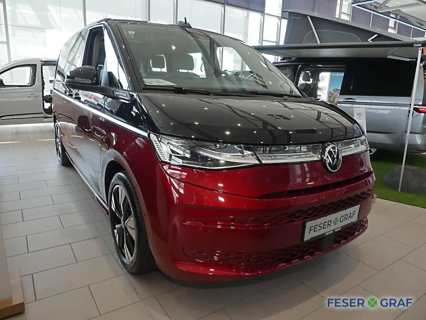 Volkswagen T7 Multivan 2.0 l TSI OPF 150 kW Rot - 2