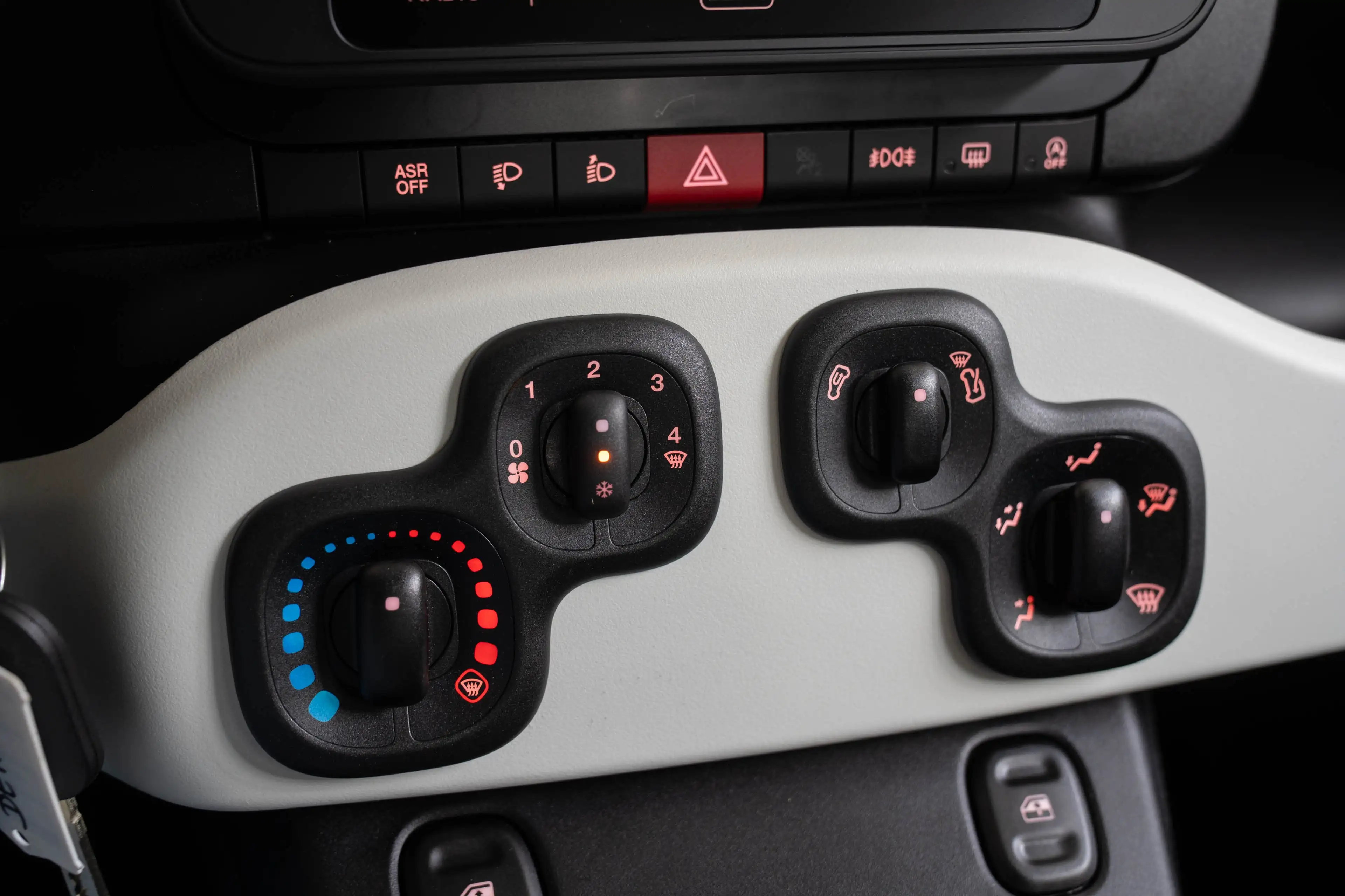 Fiat Pandina 1.0 Hybrid Cross | Tot 8 Jaar Garantie | Parkeerse — photo 19