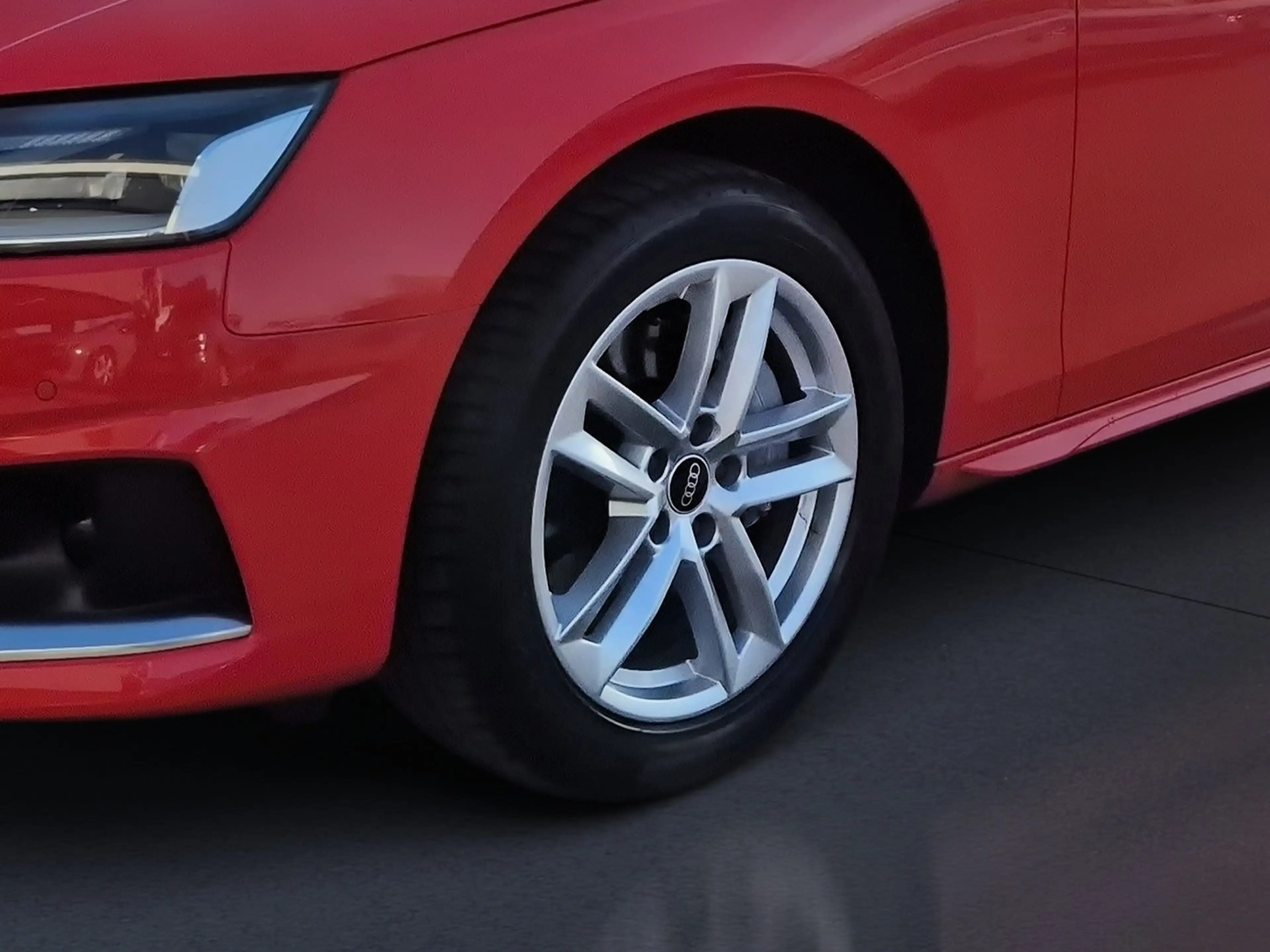 Audi A4 Avant advanced 40 TFSI Standheizung Sportsitze Sma — photo 14