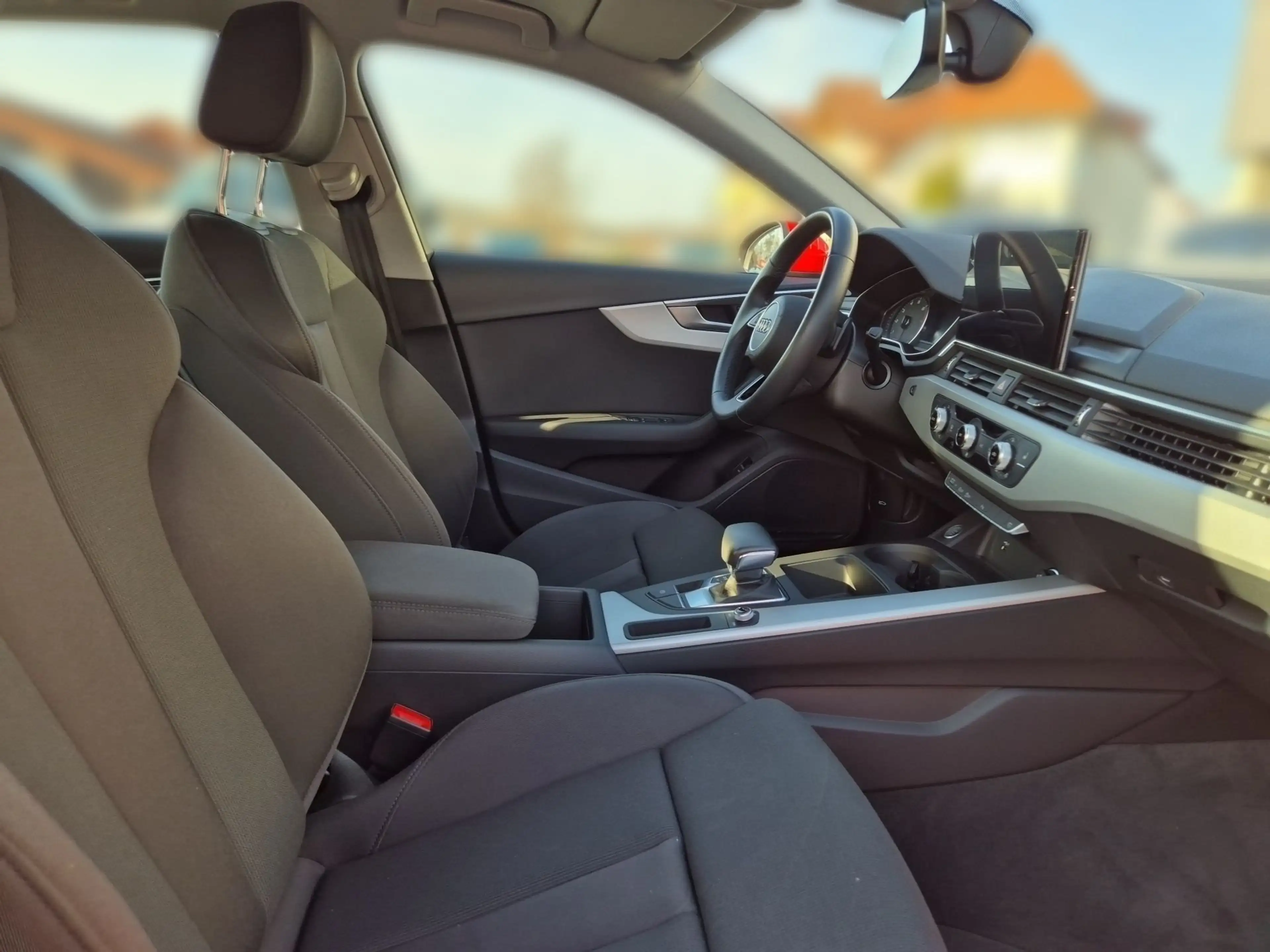 Audi A4 Avant advanced 40 TFSI Standheizung Sportsitze Sma — photo 10