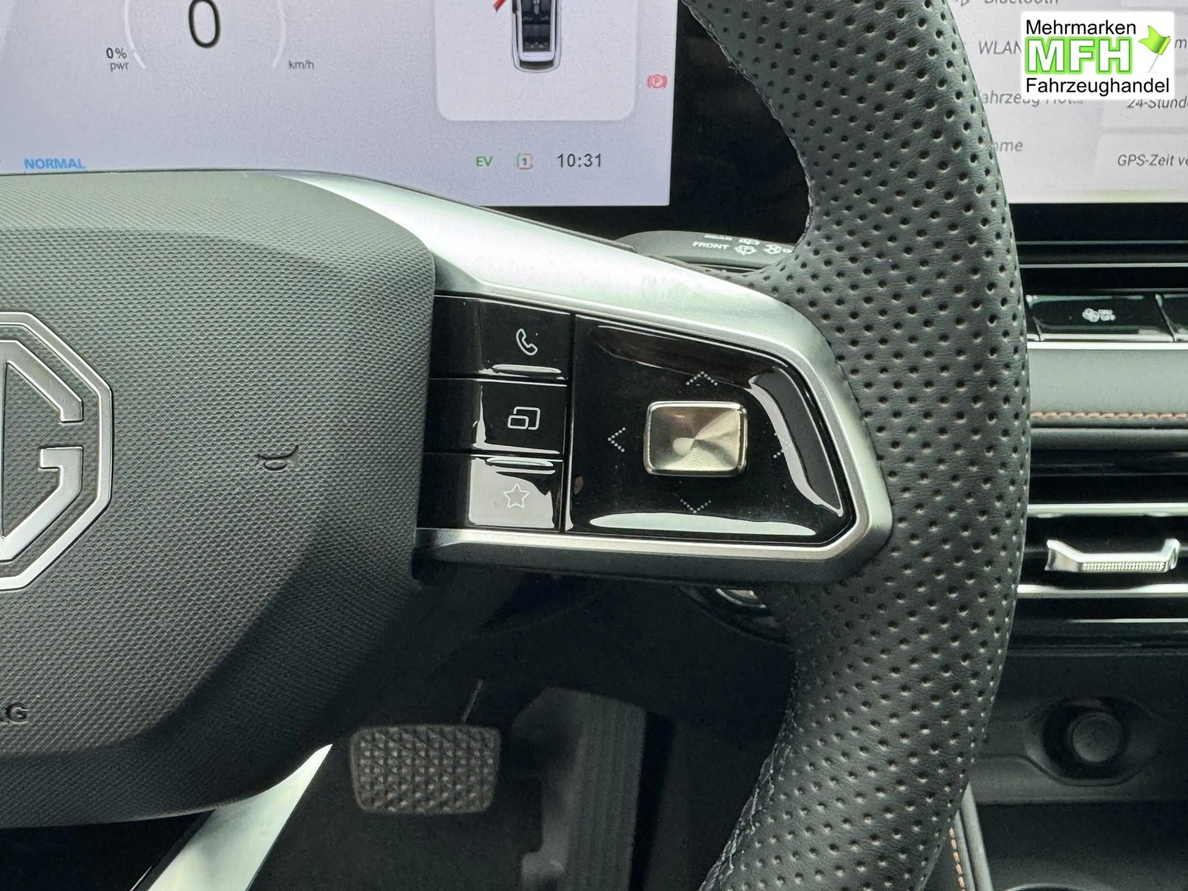 MG HS 1,5 Luxury Hybrid+ Leder 360° 19 Zoll SHZ ACC e... — photo 13