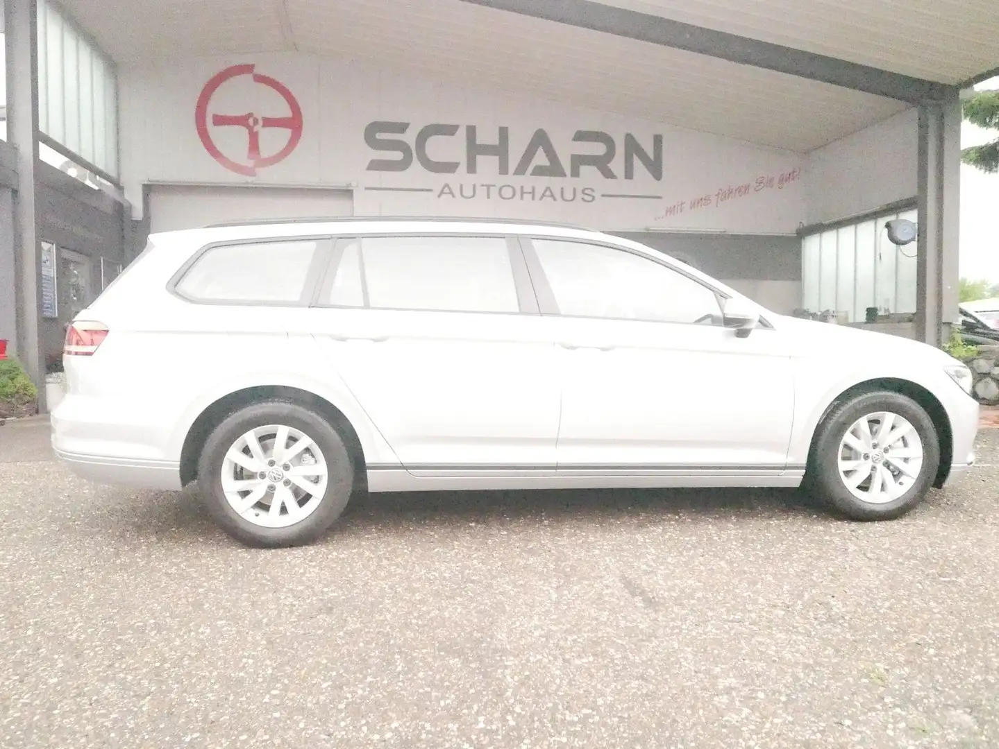 Volkswagen Passat Variant 1-Hand,AHK,Garantie,Scheckheftg.! Plateado - 1