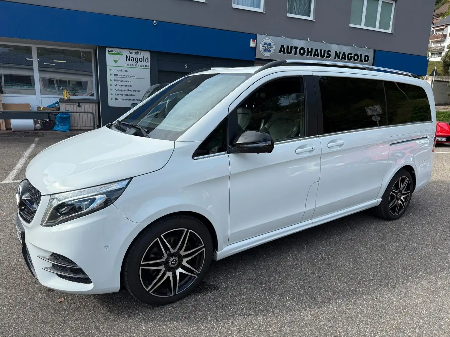 Mercedes-Benz V 220 V 300 d AVANTGARD EDITION AMG Sitzkli AHK Standh Blanco - 1