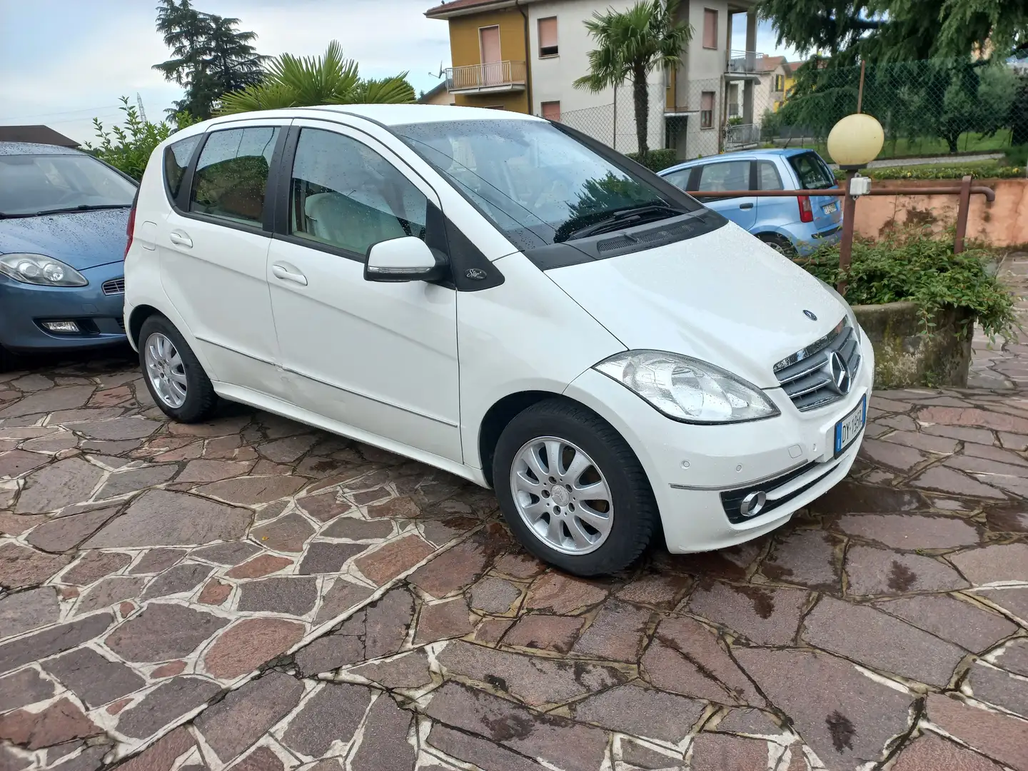 Mercedes-Benz A 160 A 160 (150)  Elegance ok neopatentato Weiß - 2