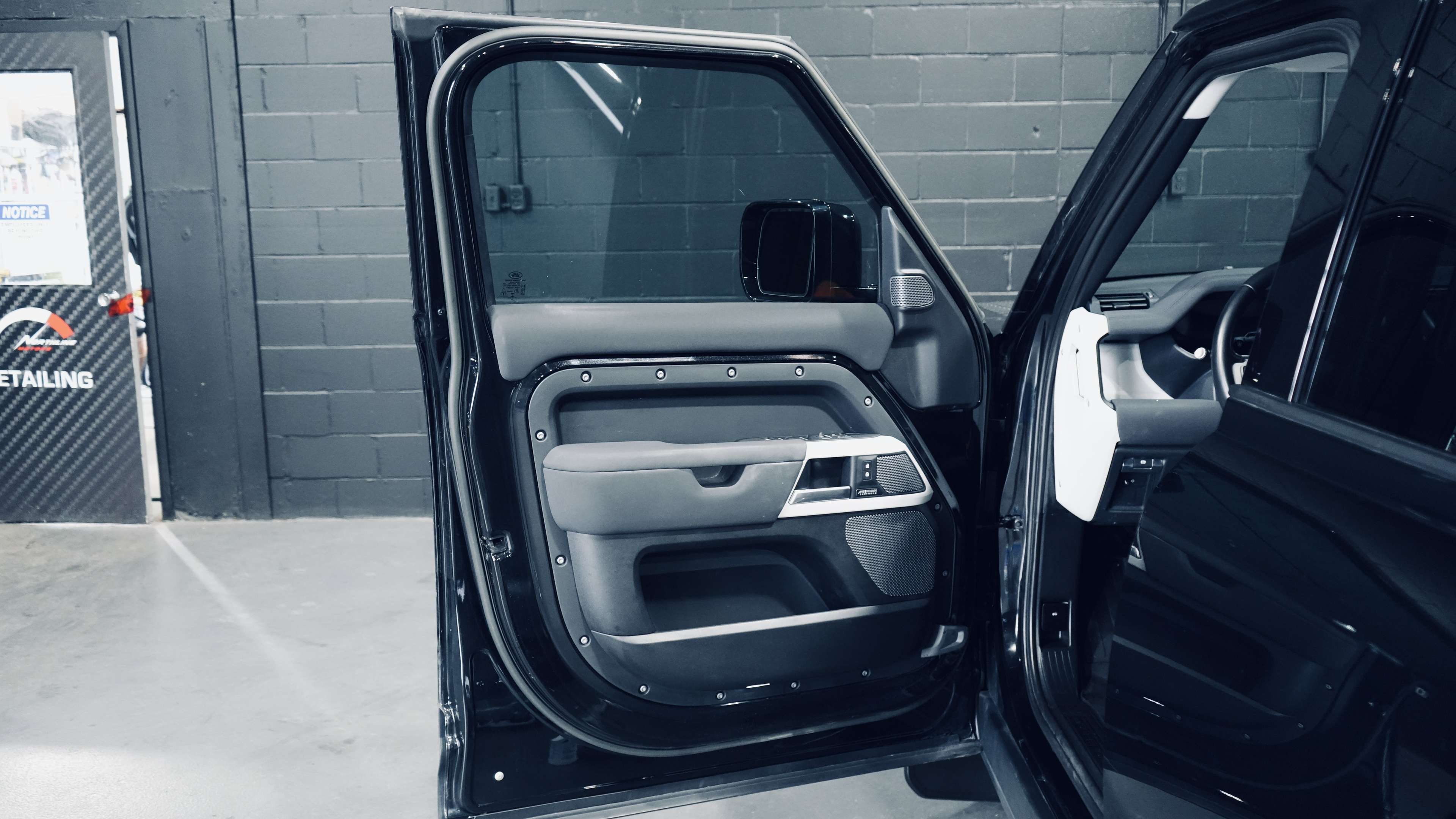 2023 Land Rover Defender 110 SE/PANO/MERIDIAN/360 CAM/CARPLAY/NO ACCIDENTS thumb 46