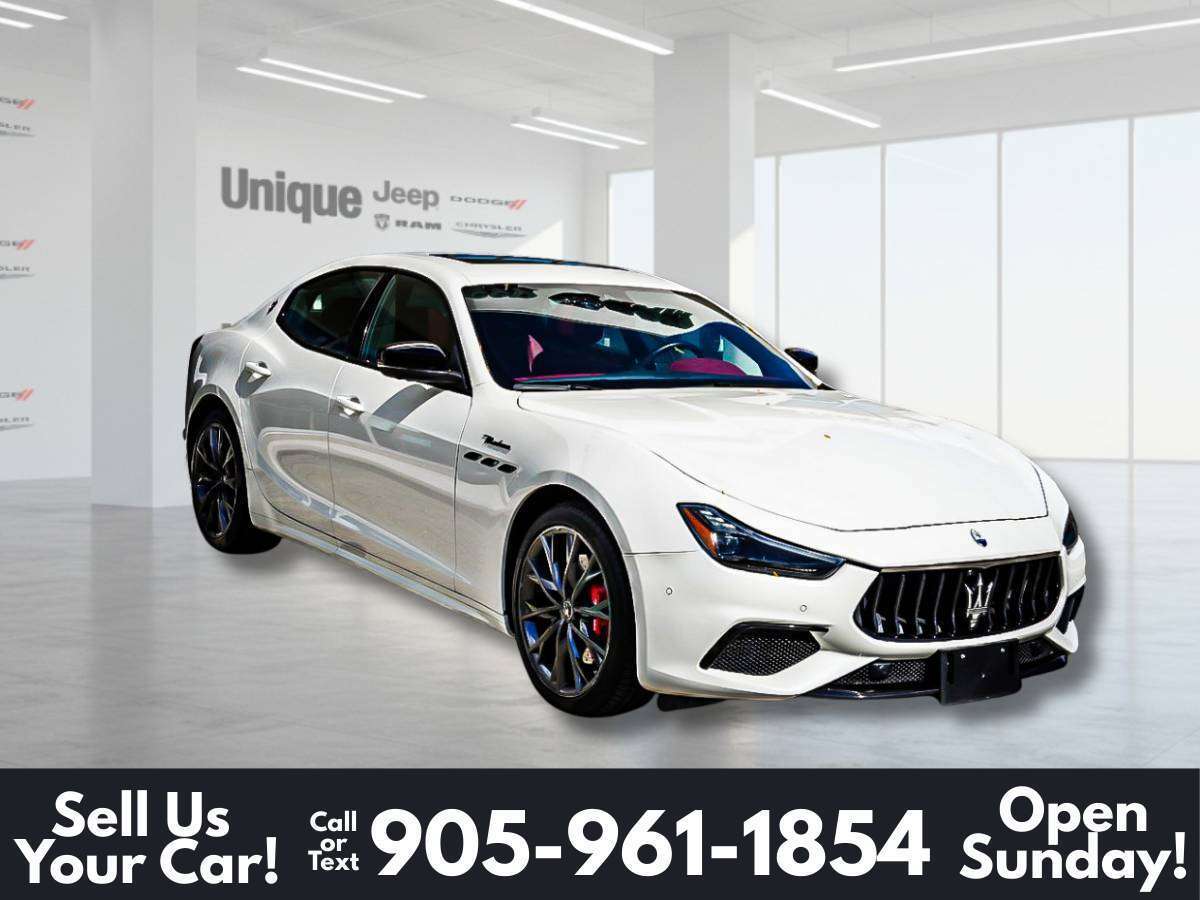 2022 Maserati Ghibli Modena Q4 AWD| LOW KM'S| RED LEATHER| SUNROOF|