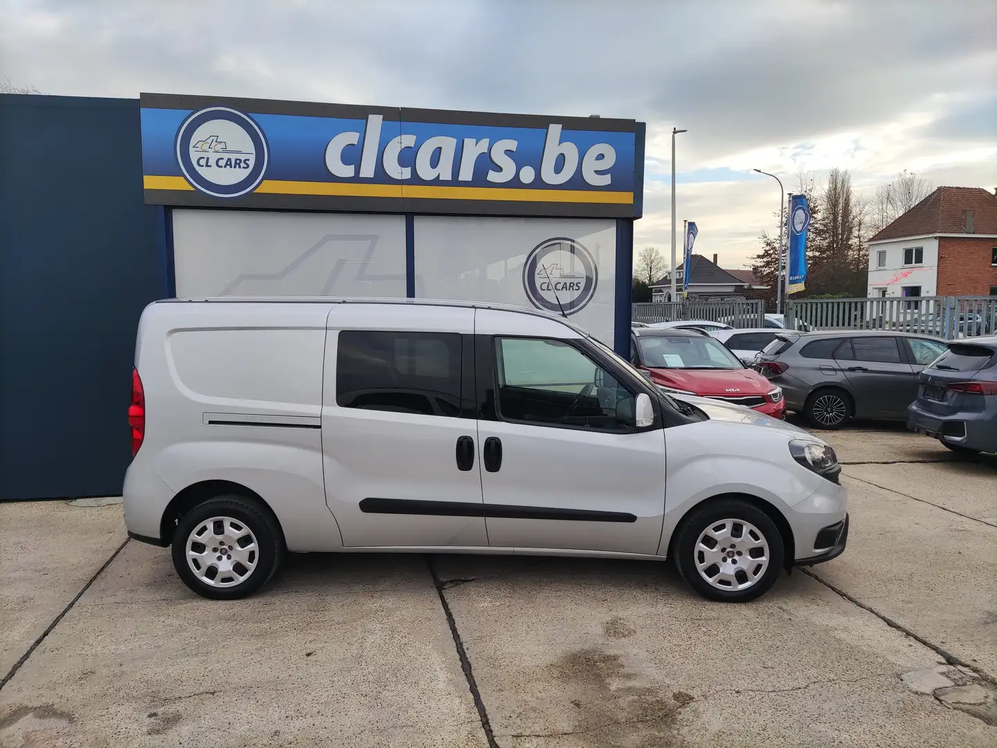 Fiat Doblo 1.6D/Euro6/Maxi/3pl/2xSchuifdeur/Navi/Cam/Trekhaak Gris - 2