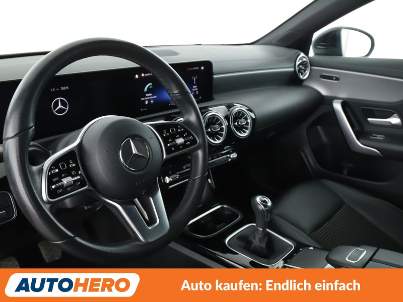 Mercedes-Benz CLA 180 CLA 180 Progressive Aut. *NAVI*VC*LED*TEMPO*CAM* — photo 11