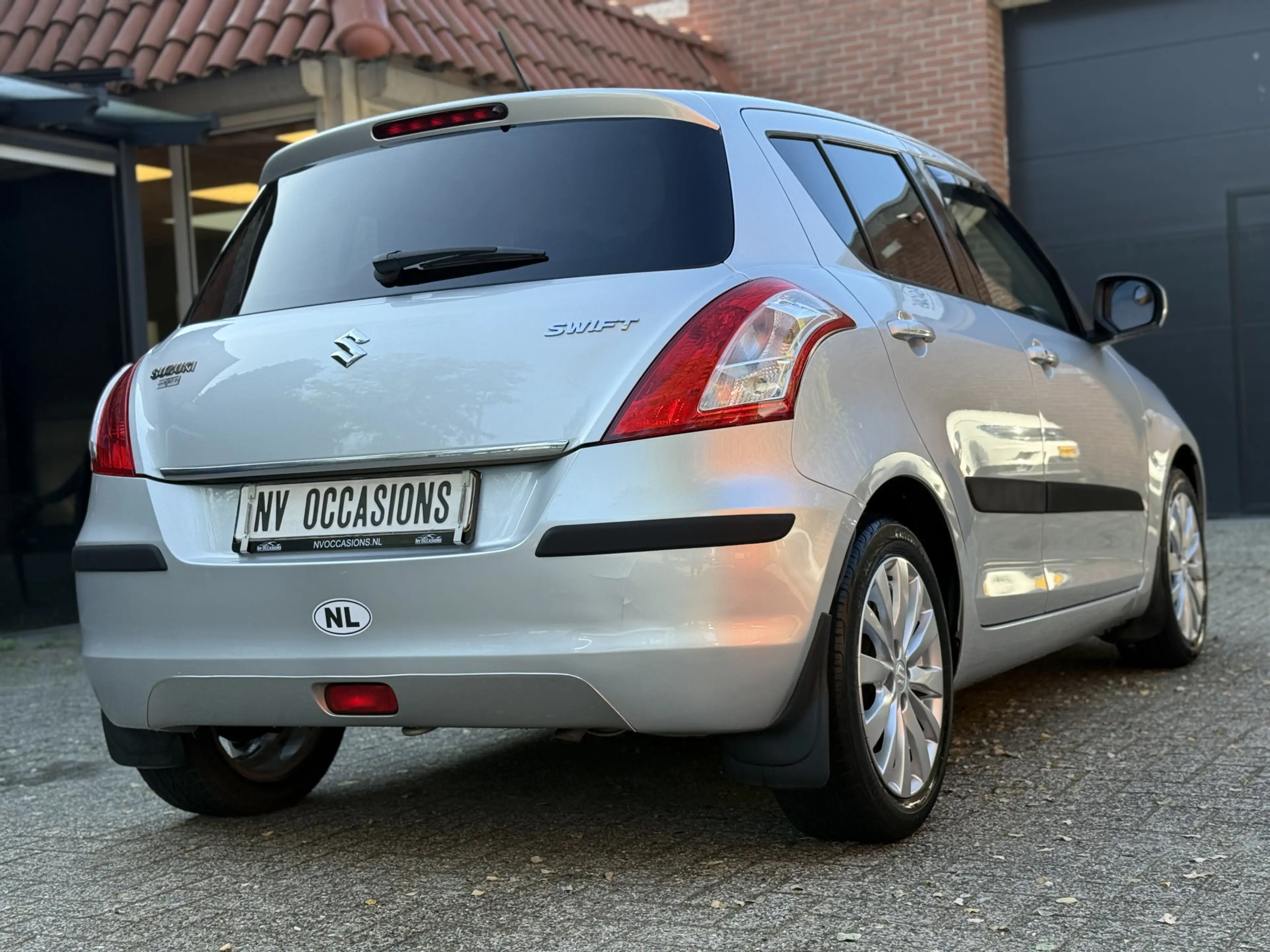 Suzuki Swift 1.2 Exclusive EASSS STOELVW/KEYLESSGO/16"/NAP/DEAL — photo 6