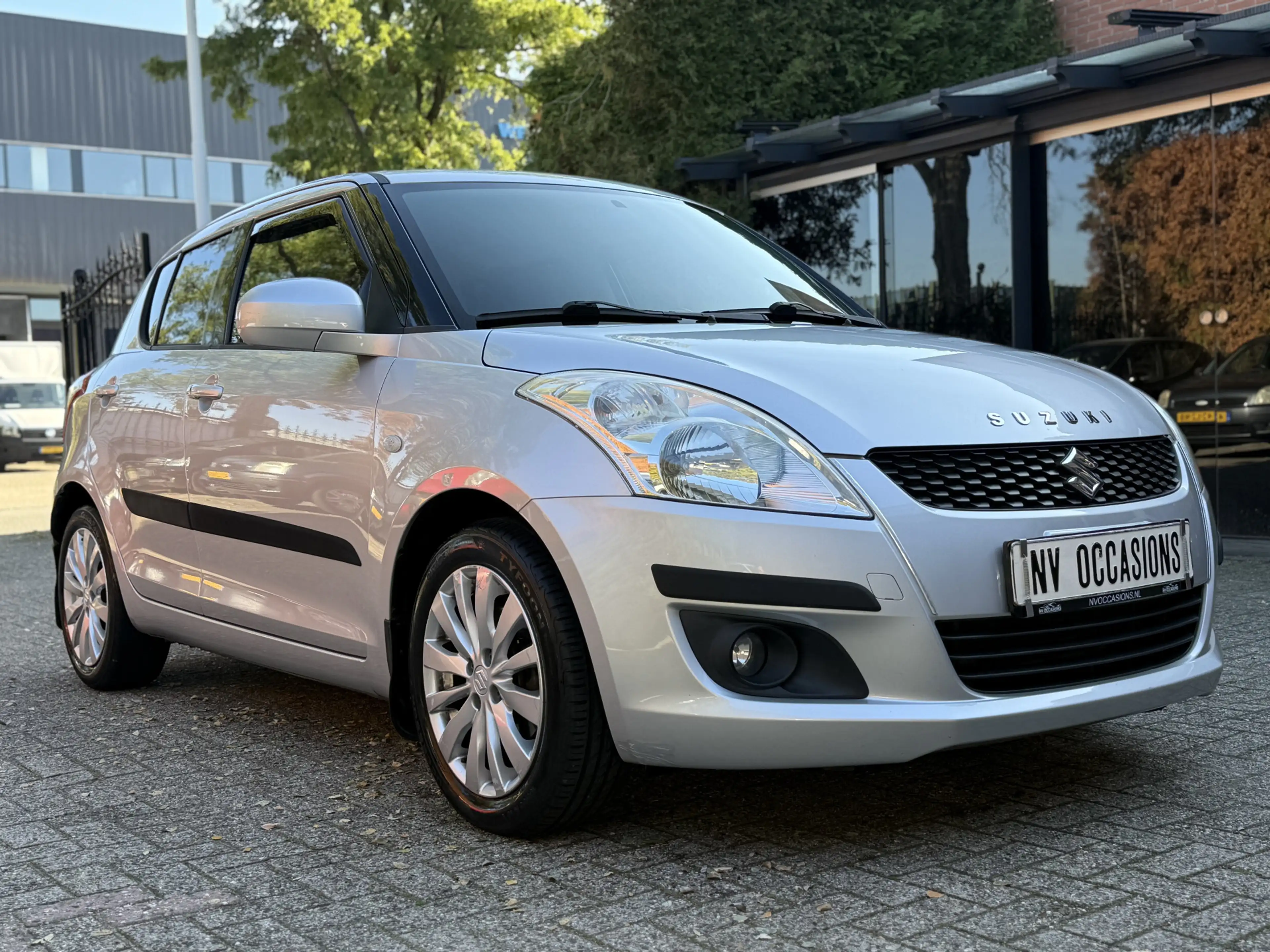 Suzuki Swift 1.2 Exclusive EASSS STOELVW/KEYLESSGO/16"/NAP/DEAL — photo 5