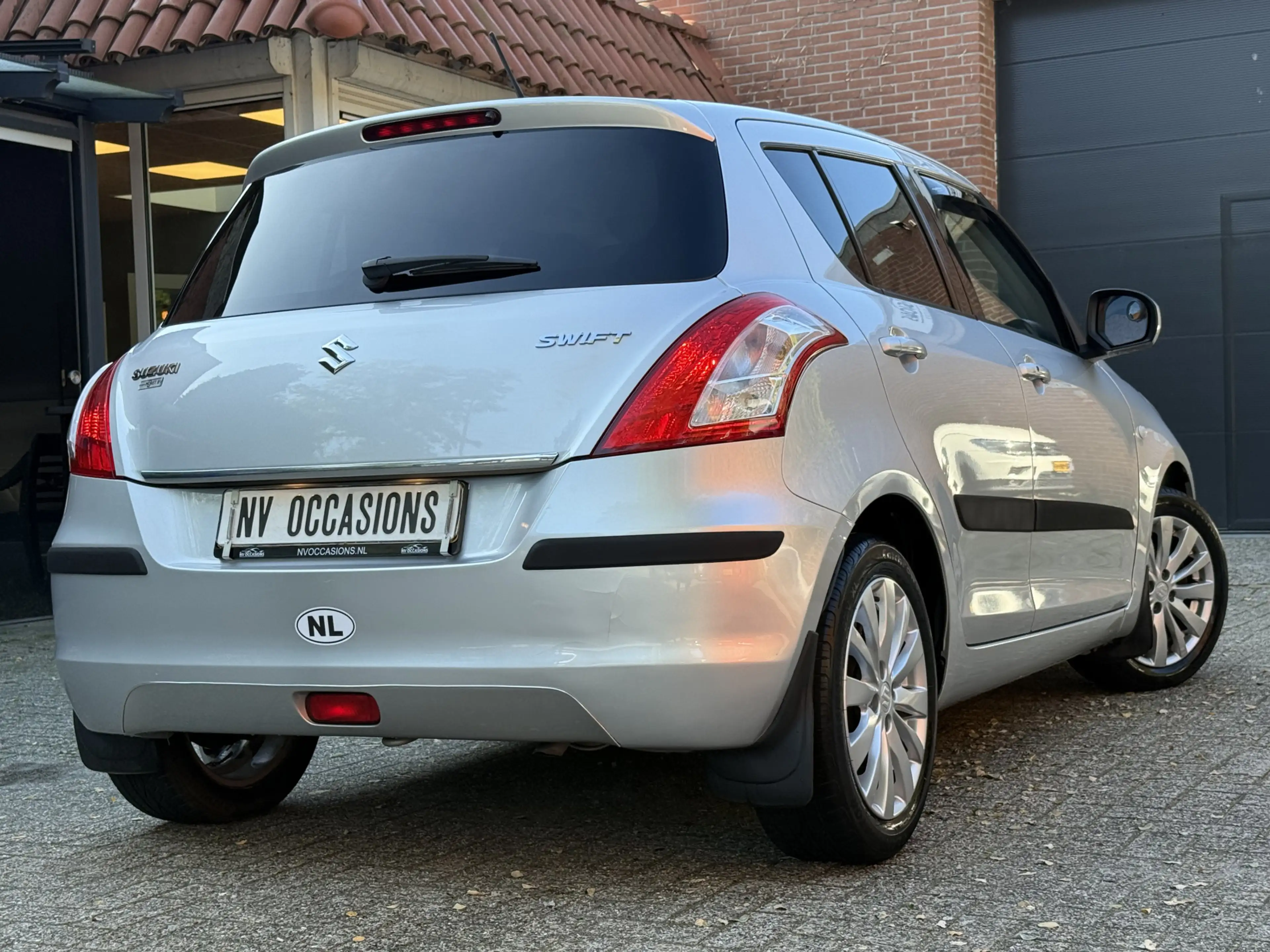 Suzuki Swift 1.2 Exclusive EASSS STOELVW/KEYLESSGO/16"/NAP/DEAL — photo 14