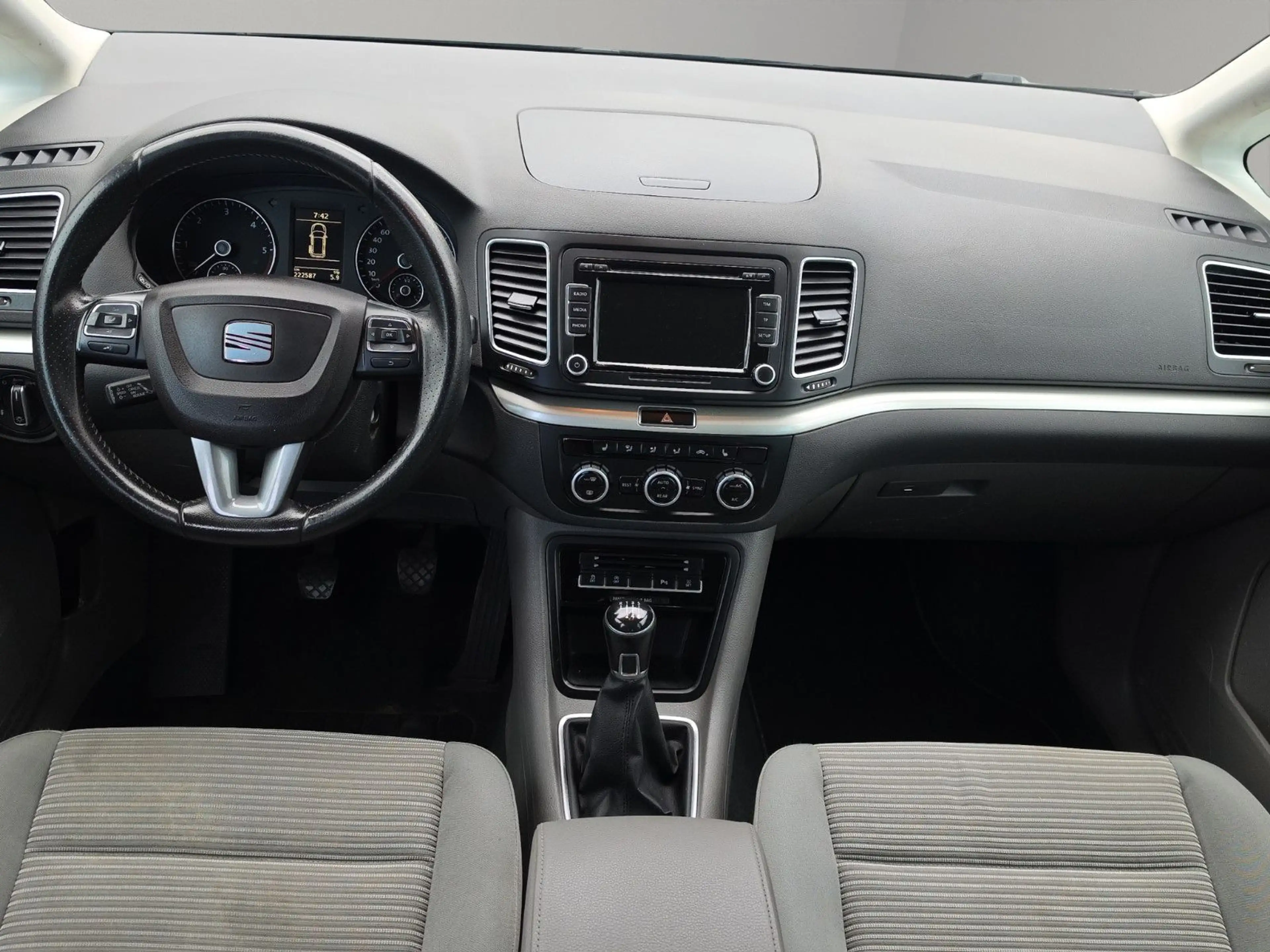 SEAT Alhambra 4You TDI KLIMA PDC SHZ TEMPOMAT — photo 13