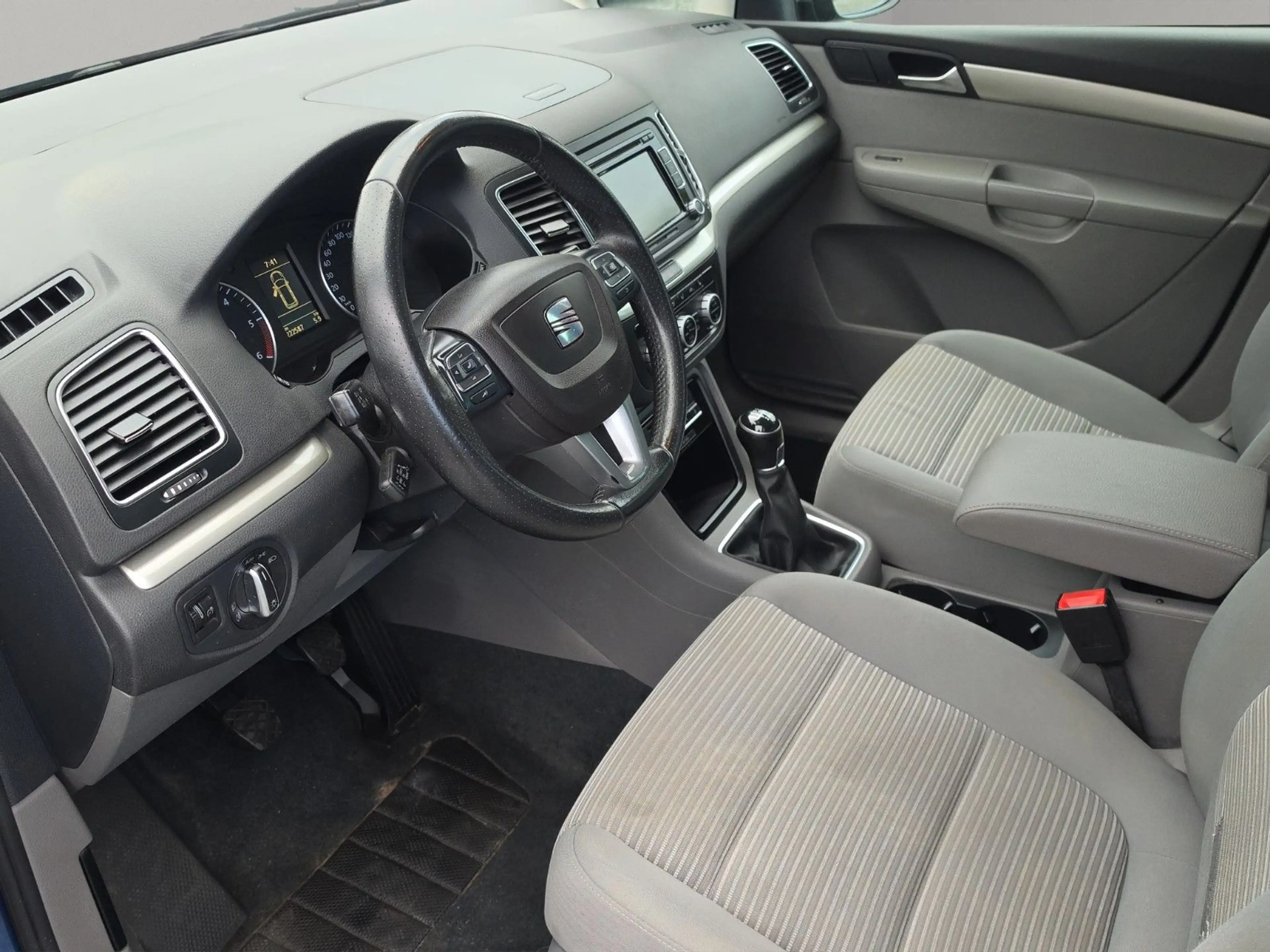 SEAT Alhambra 4You TDI KLIMA PDC SHZ TEMPOMAT — photo 9