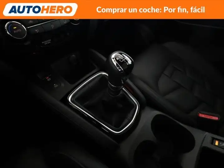 Nissan Qashqai 1.3 DIG-T s&s Tekna 4x2 6v 2020, foto 28