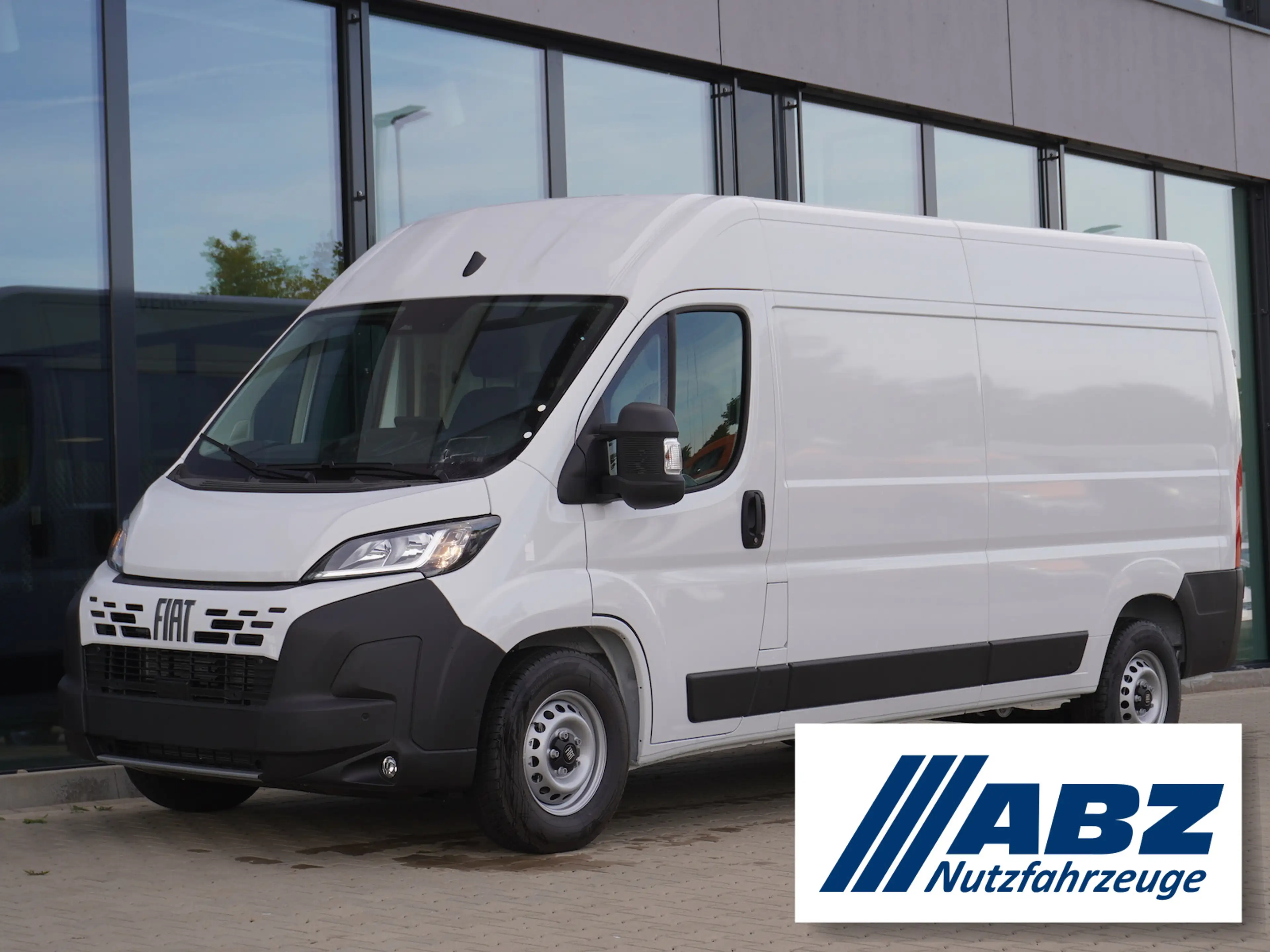 Fiat Ducato Maxi 35 L3H2 140 / Vollausstattung