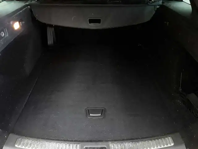 Opel Insignia view 9