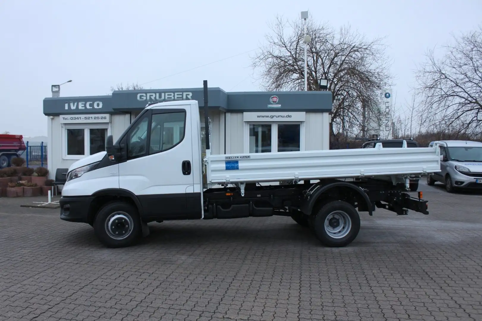 Iveco Daily 60C16H3.0 E Dreiseitenkipper Weiß - 2