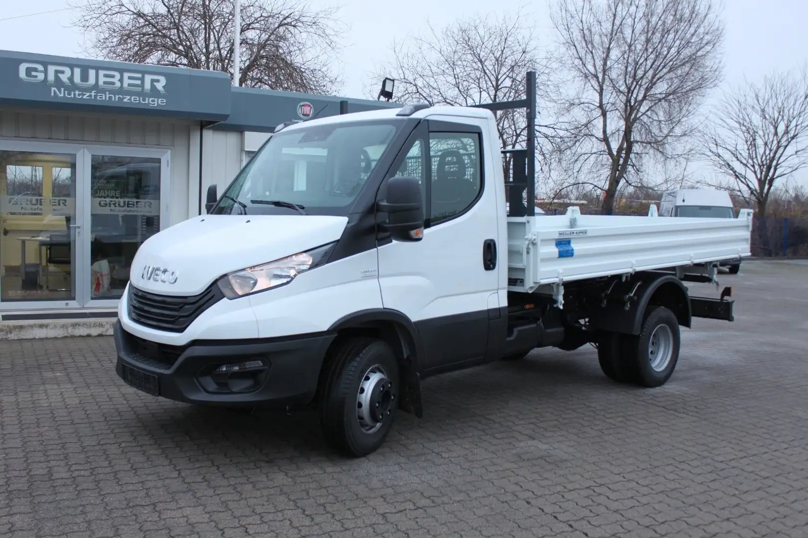 Iveco Daily 60C16H3.0 E Dreiseitenkipper Weiß - 1