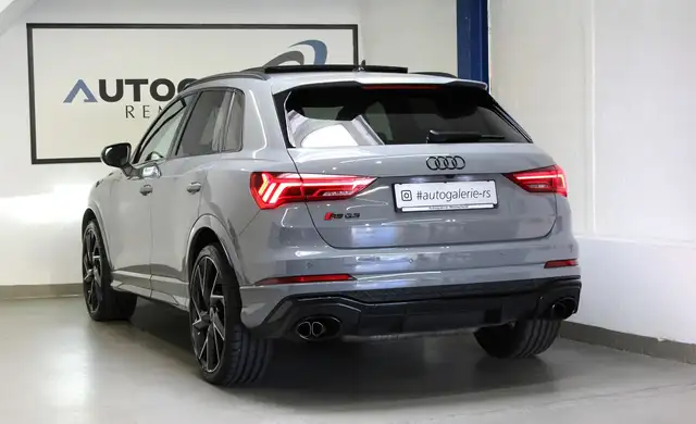 Audi RS Q3 2.5 TFSI q.*NARDO*RS AGA*PANO*SCHALE*SONOS