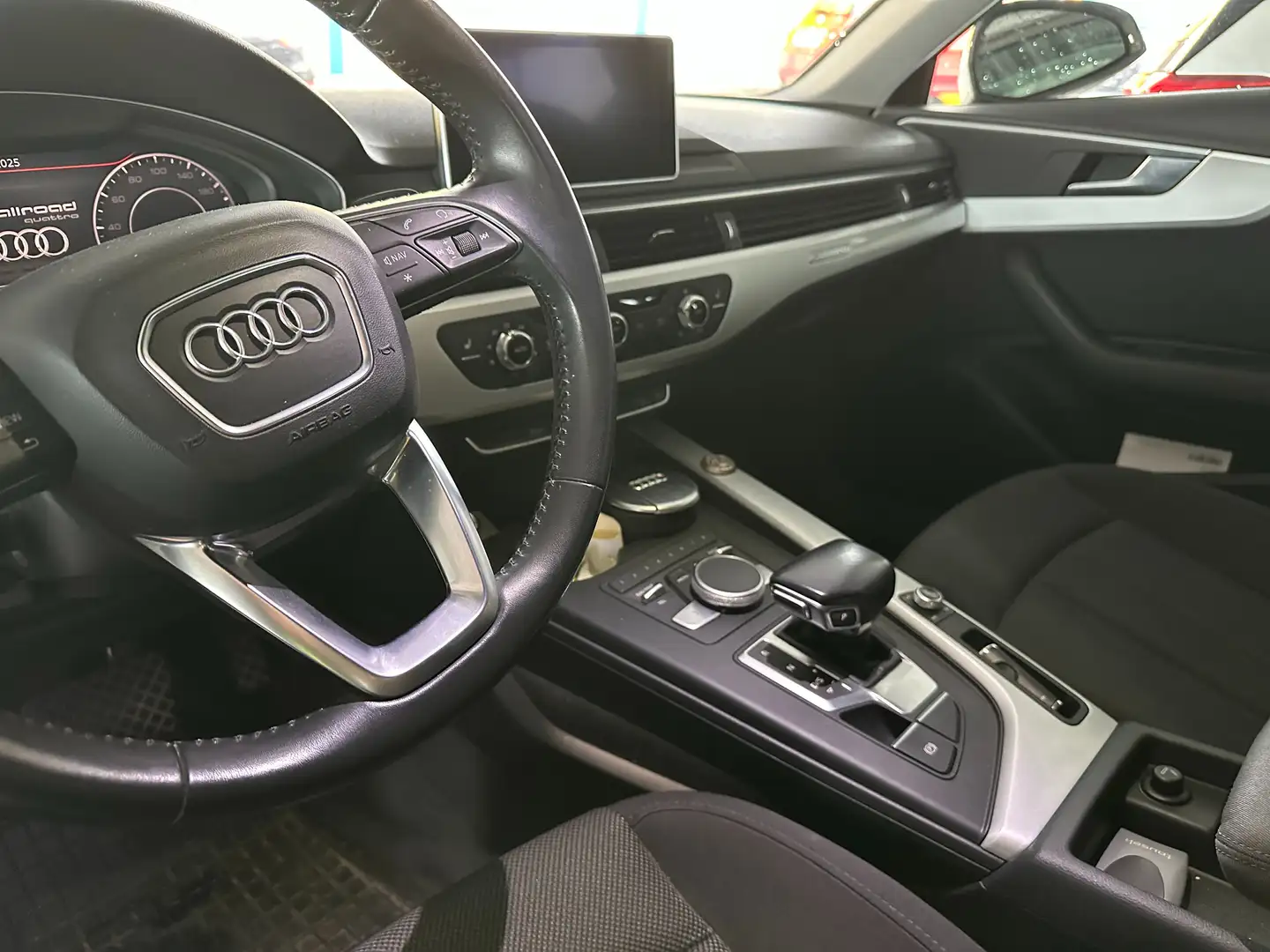 Audi A4 allroad Audi A4 allroad quattro 2,0 TDI quattro S-tronic Negru - 2