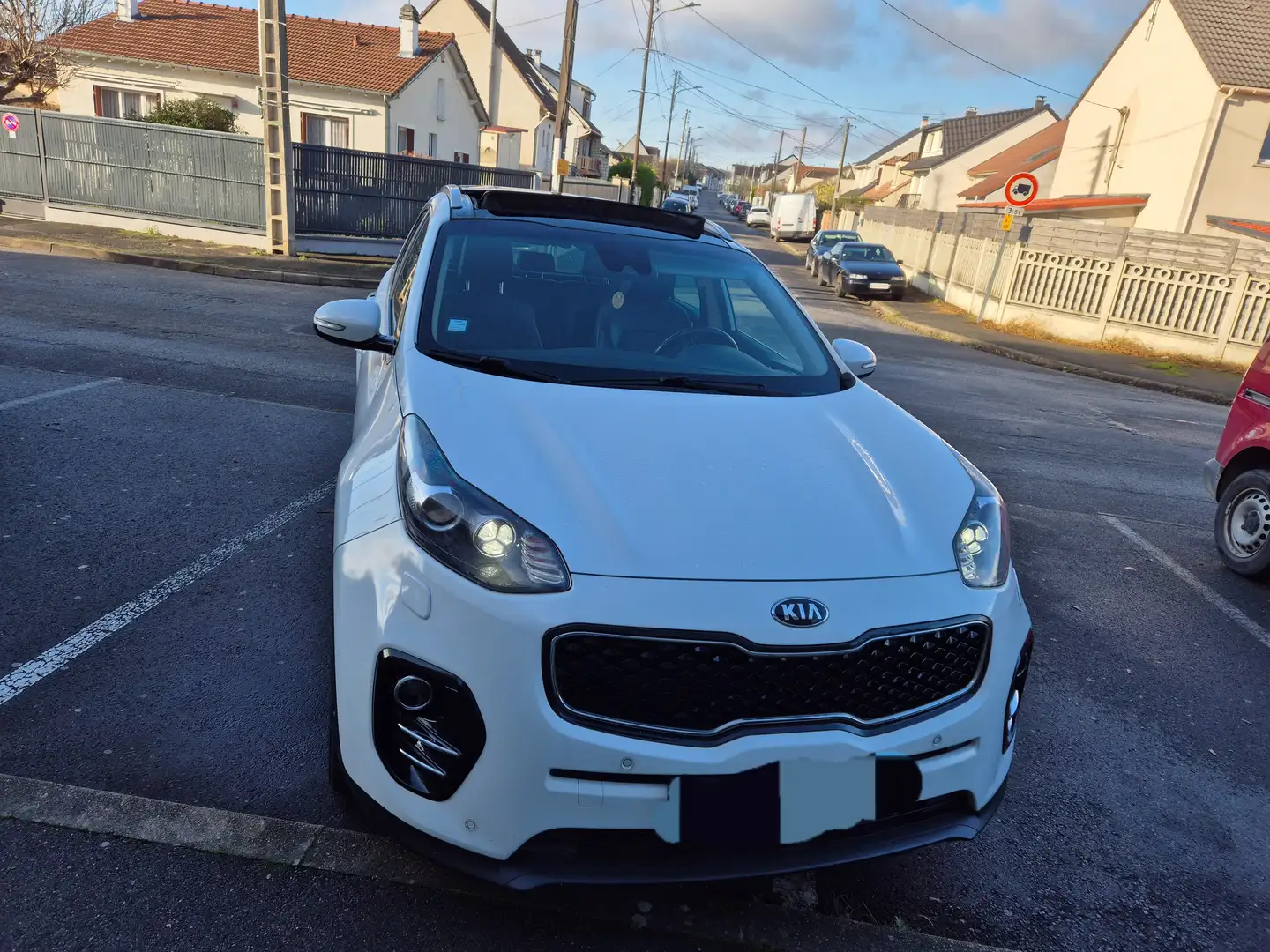 Kia Sportage Sportage 1.7 CRDi 141 ISG 4x2 DCT7 Premium Blanc - 1