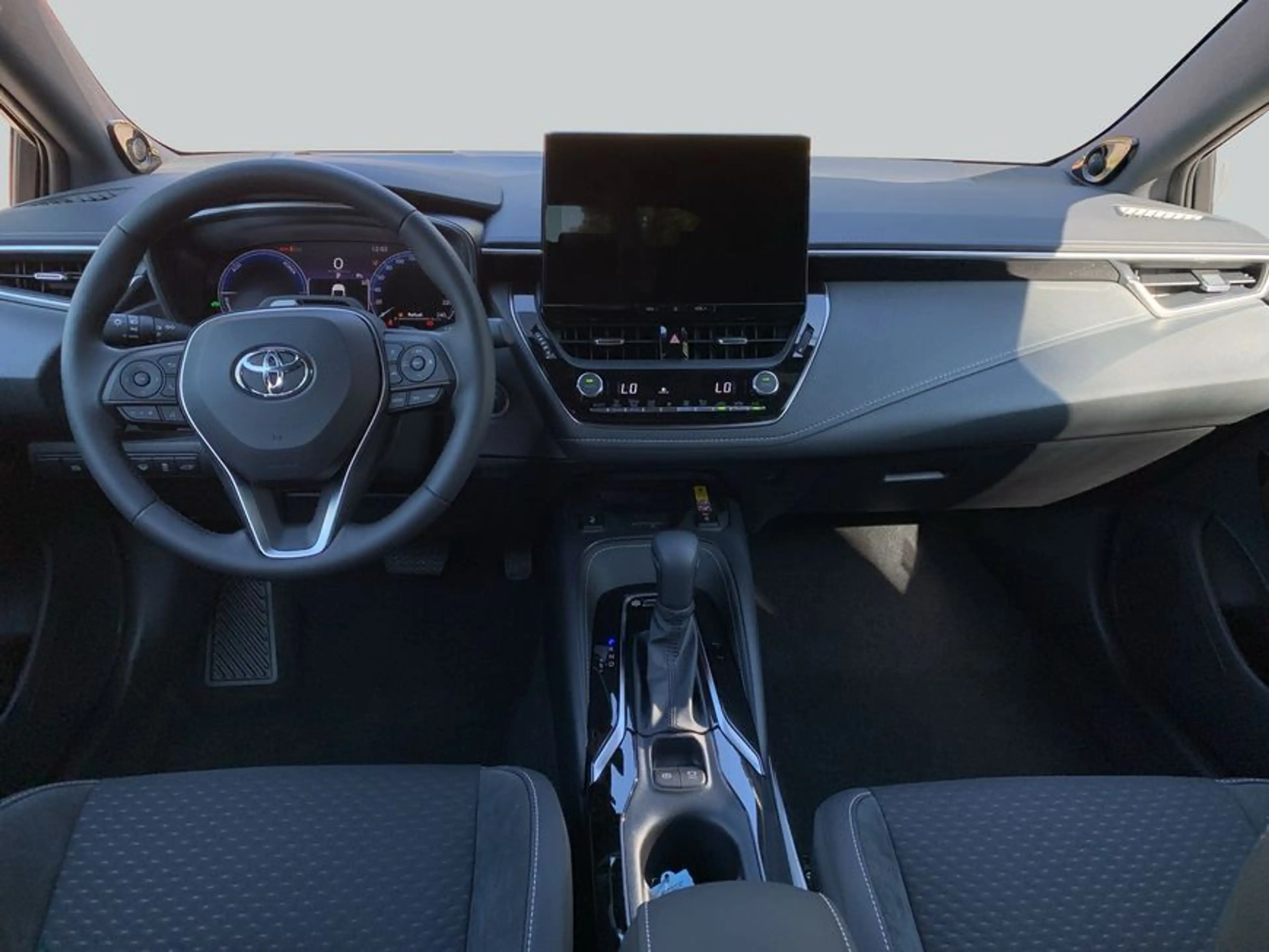 Toyota Corolla 2.0 Hybrid Touring Sports Lounge Edition 9 — photo 13