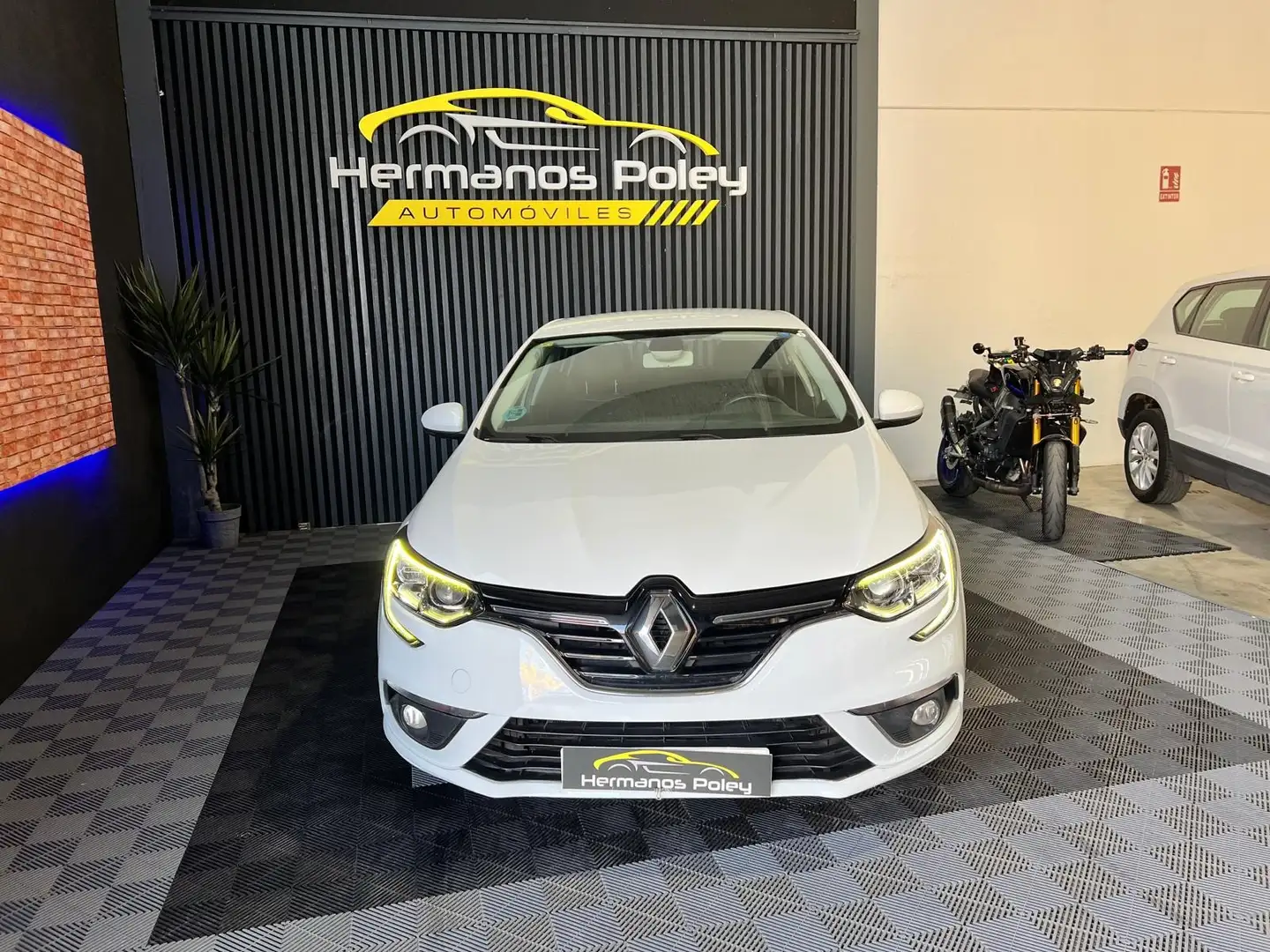 Renault Megane 1.5dCi Blue Business 85kW Blanco - 2