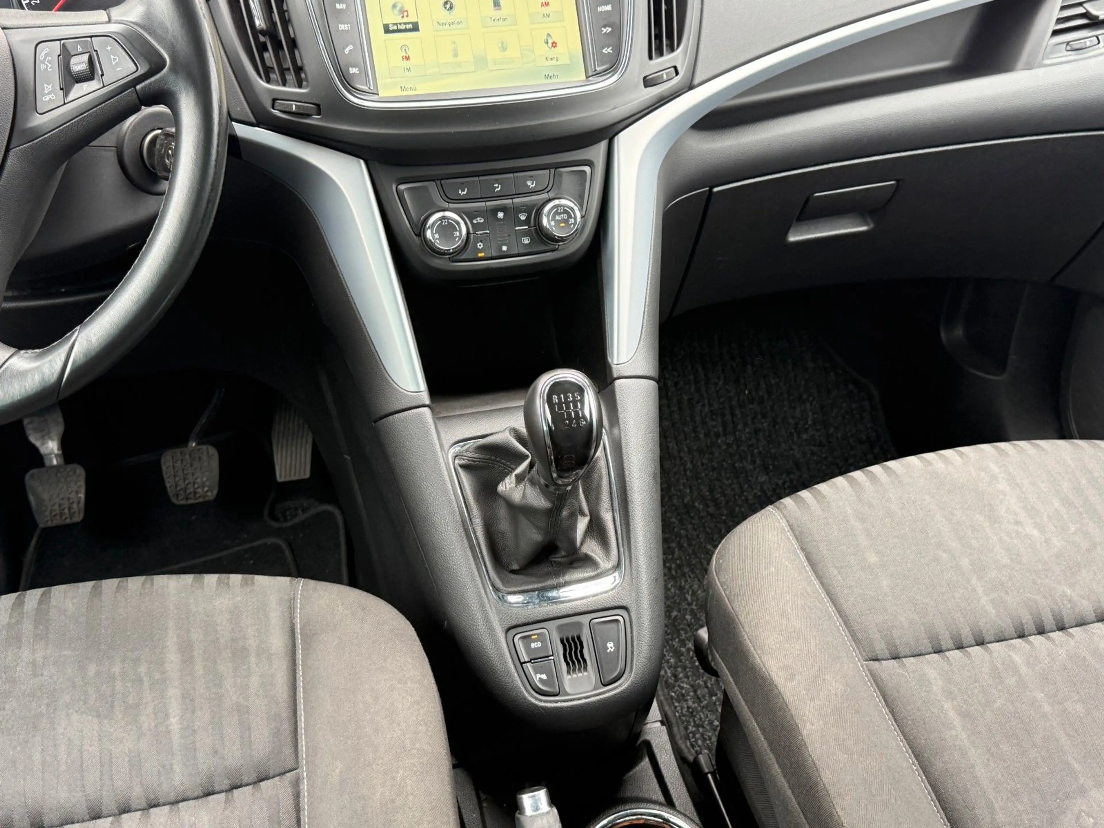 Opel Zafira C Edition 7-SITZER PDC ALLWETTER BLUETH — photo 10