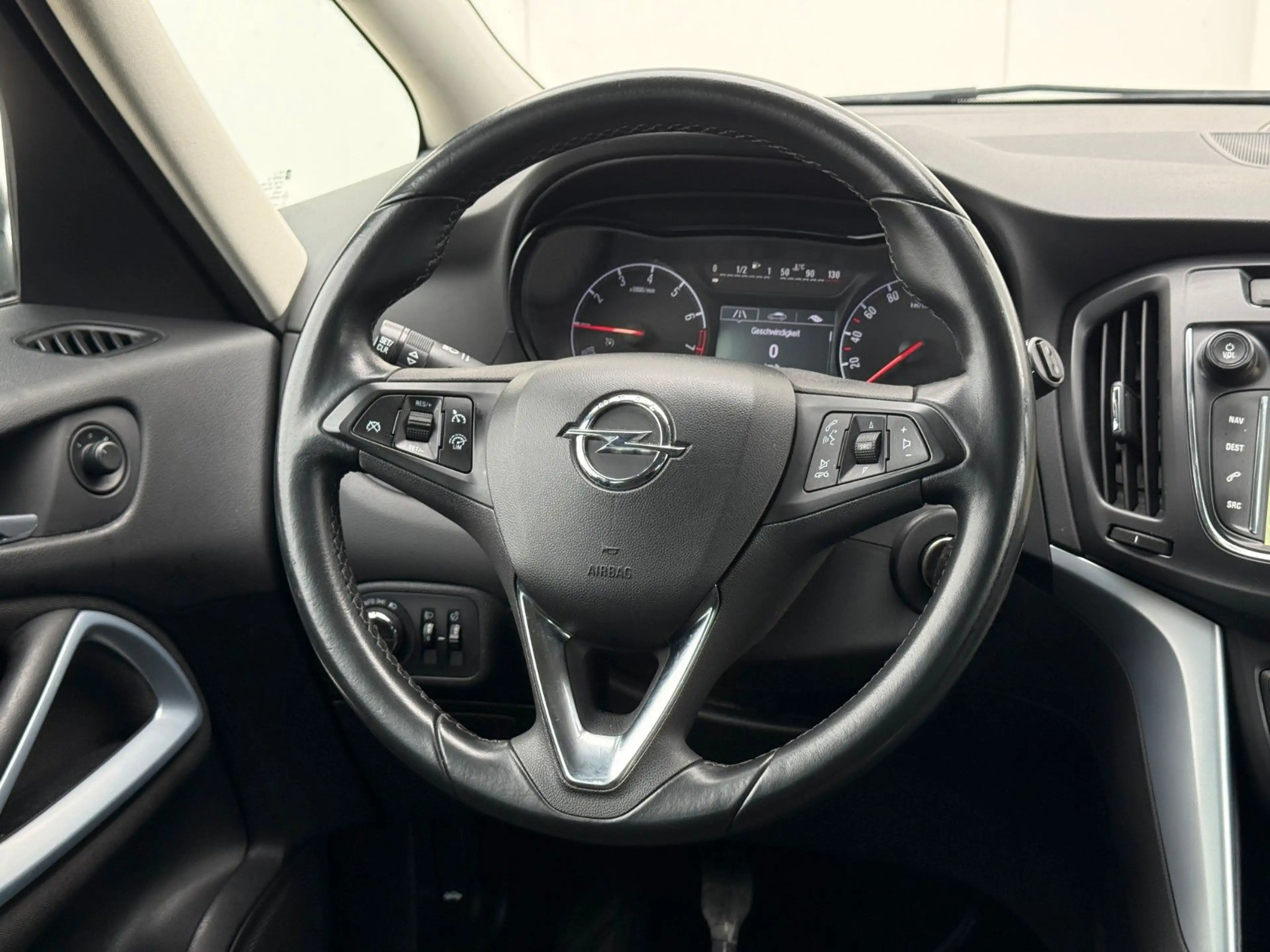 Opel Zafira C Edition 7-SITZER PDC ALLWETTER BLUETH — photo 9