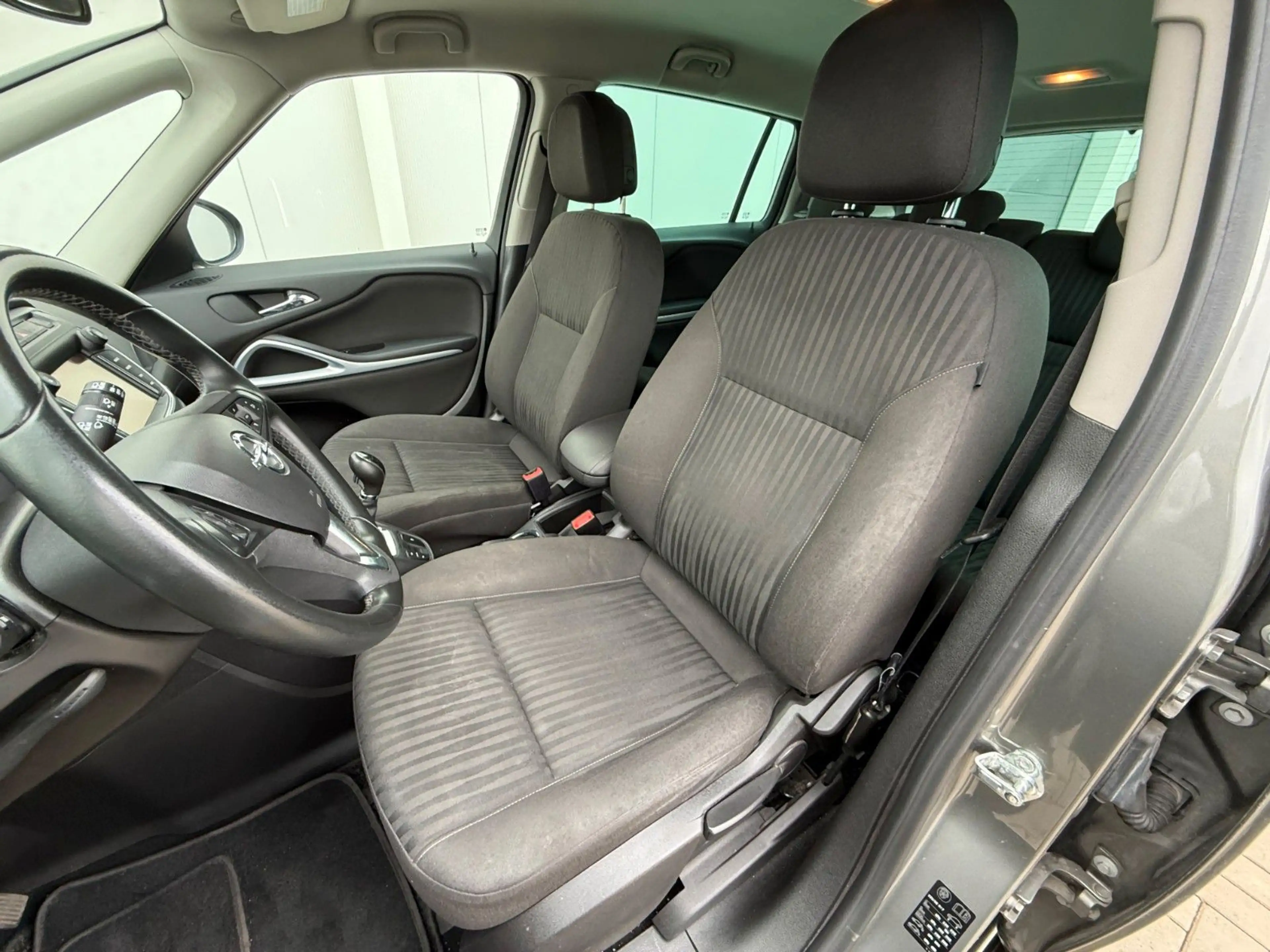 Opel Zafira C Edition 7-SITZER PDC ALLWETTER BLUETH — photo 12