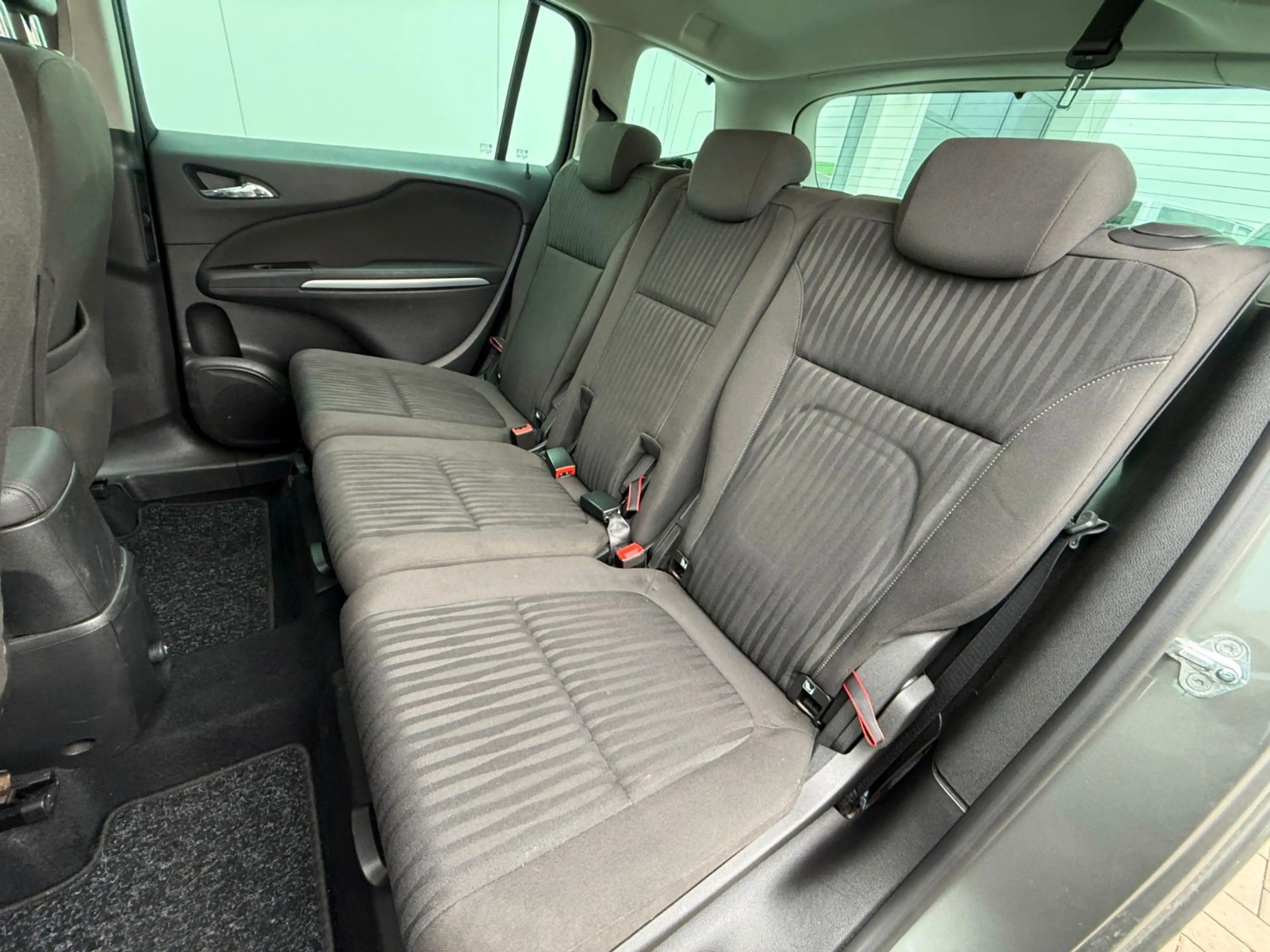 Opel Zafira C Edition 7-SITZER PDC ALLWETTER BLUETH — photo 13