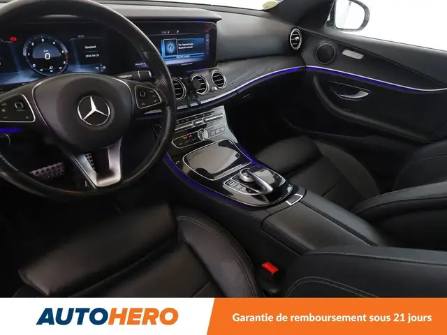 Mercedes-Benz E-Class view 11