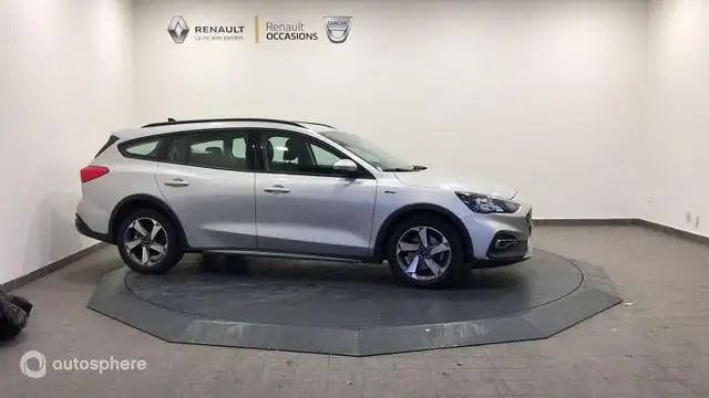 Ford Focus view 5
