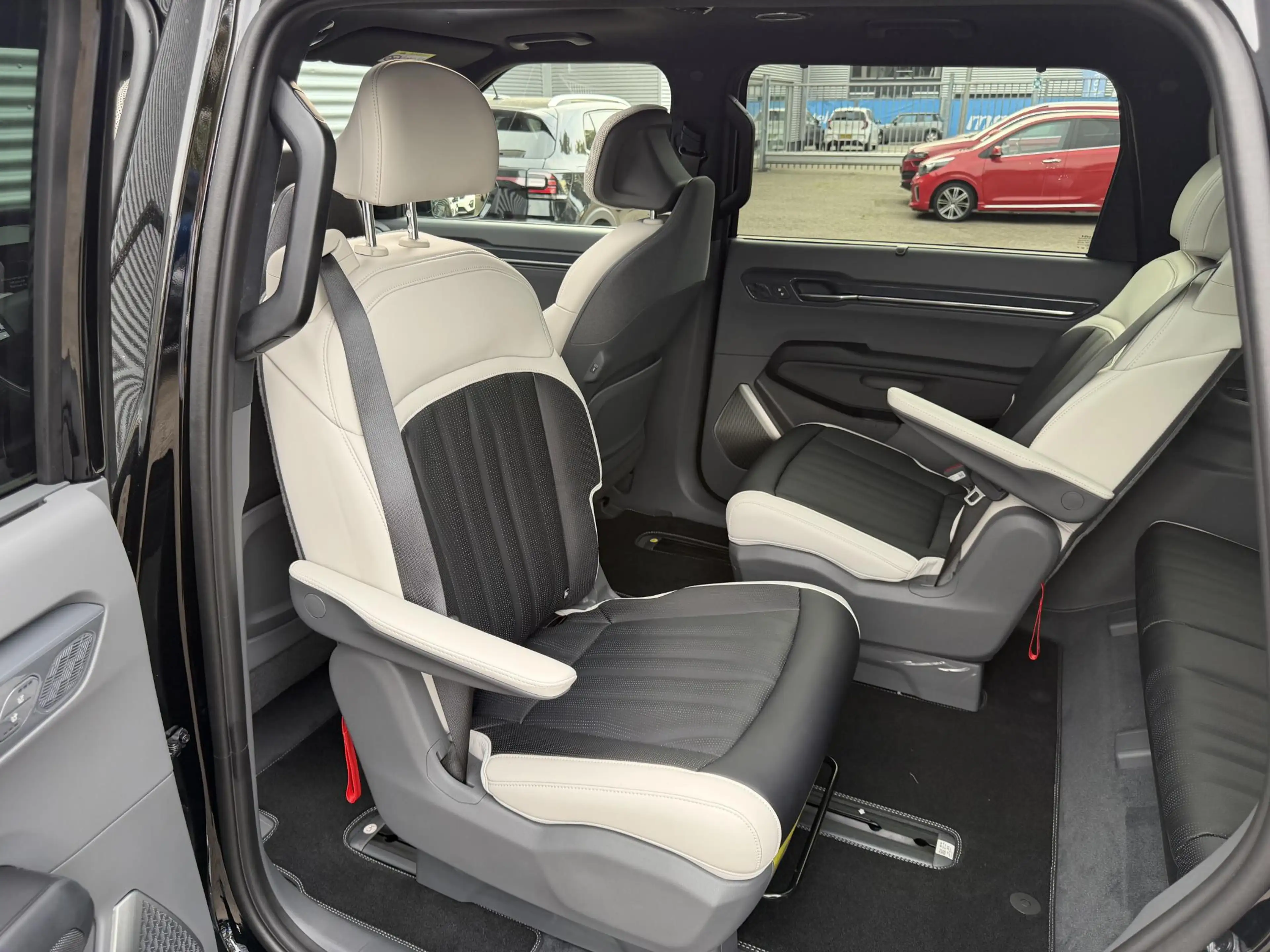 Kia EV9 GT-Line AWD 6p. 99.8 kWh | Stoelventilatie | Stoel — photo 11