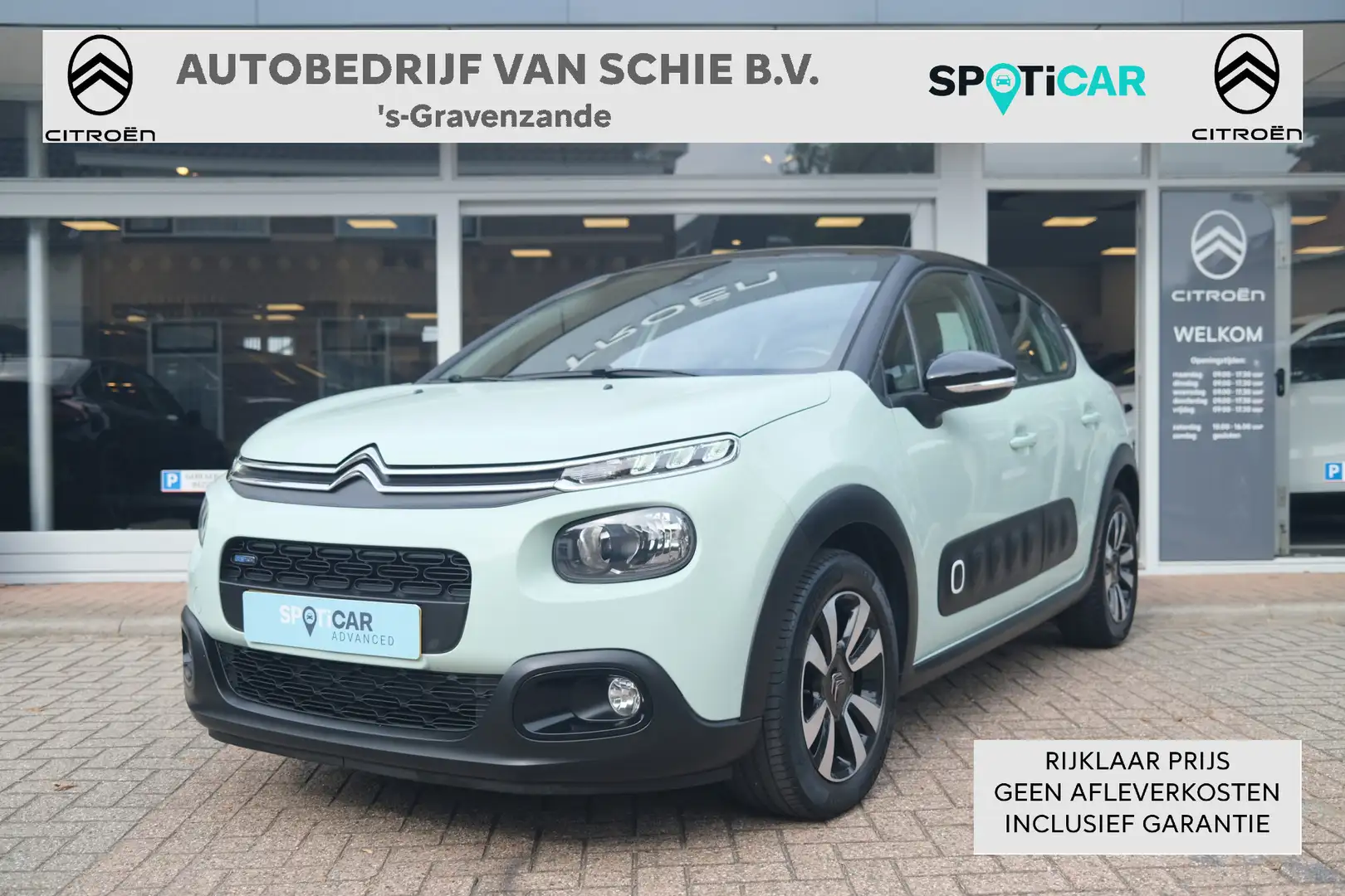 Citroen C3 PT 82 Feel Panoramdak | Navi | 16" | Climate Contr Groen - 1