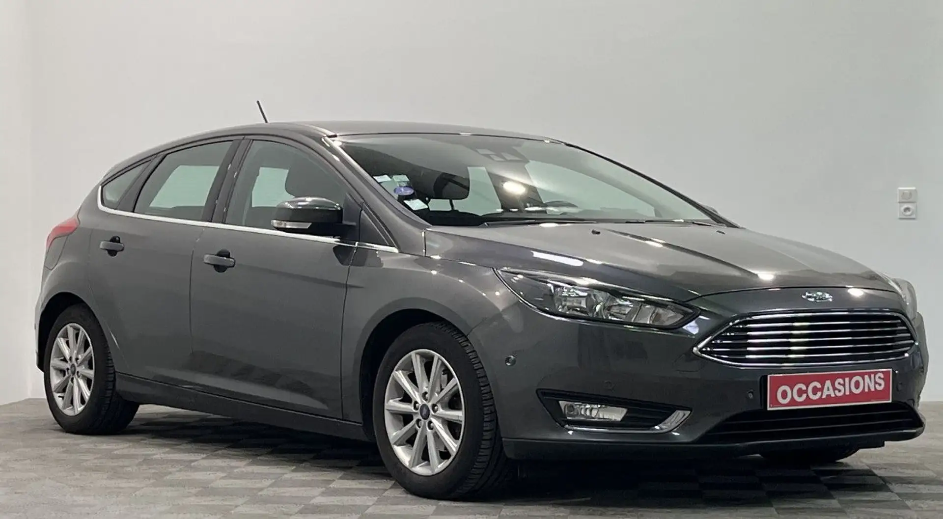 Ford Focus 1.0 ECOBOOST 125CH STOP\u0026START TITANIUM BVA6 - 1