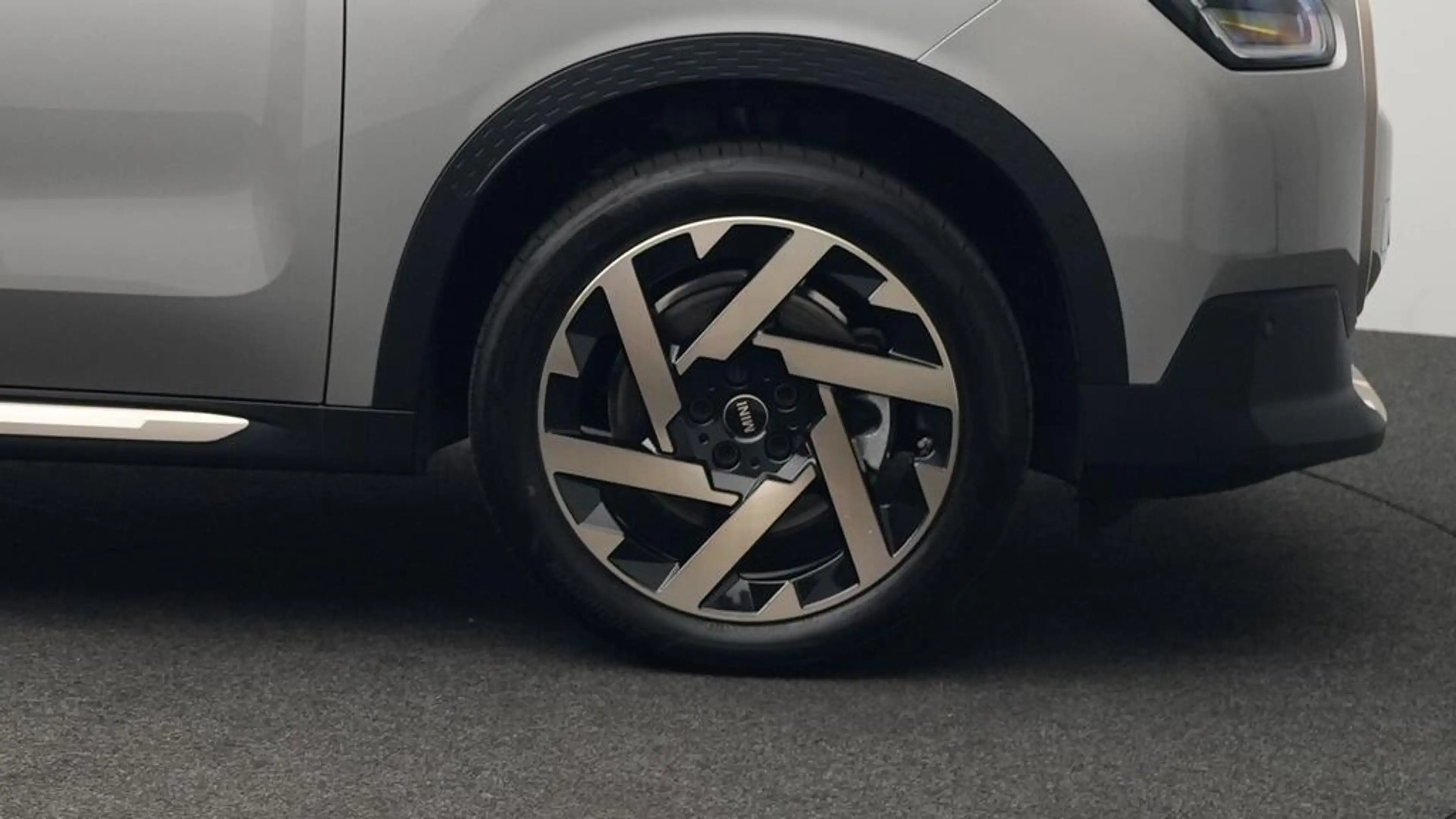 MINI Countryman C Favoured Trim — photo 9