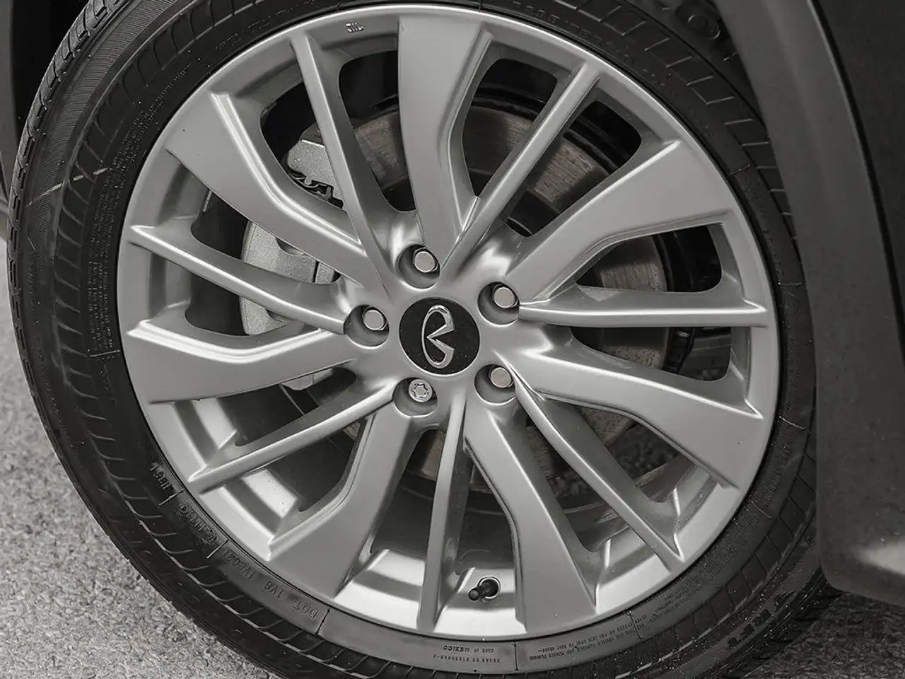 Infiniti QX50 снимка Infiniti QX50