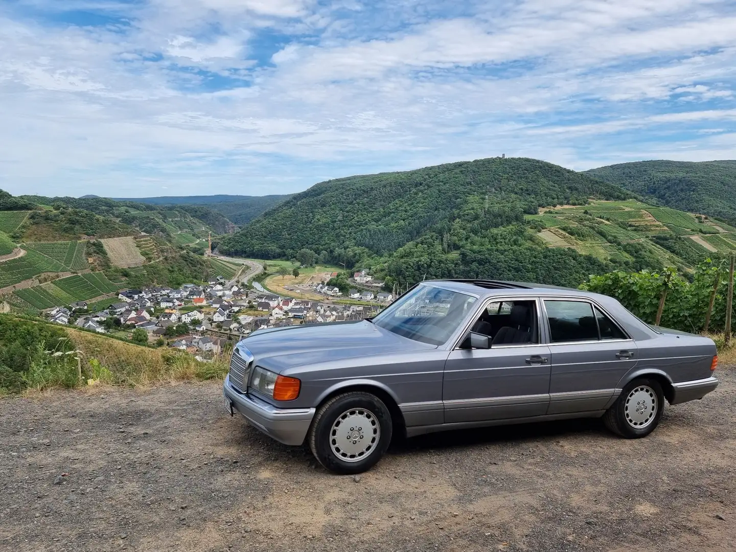 Mercedes-Benz S 300 SE - 1