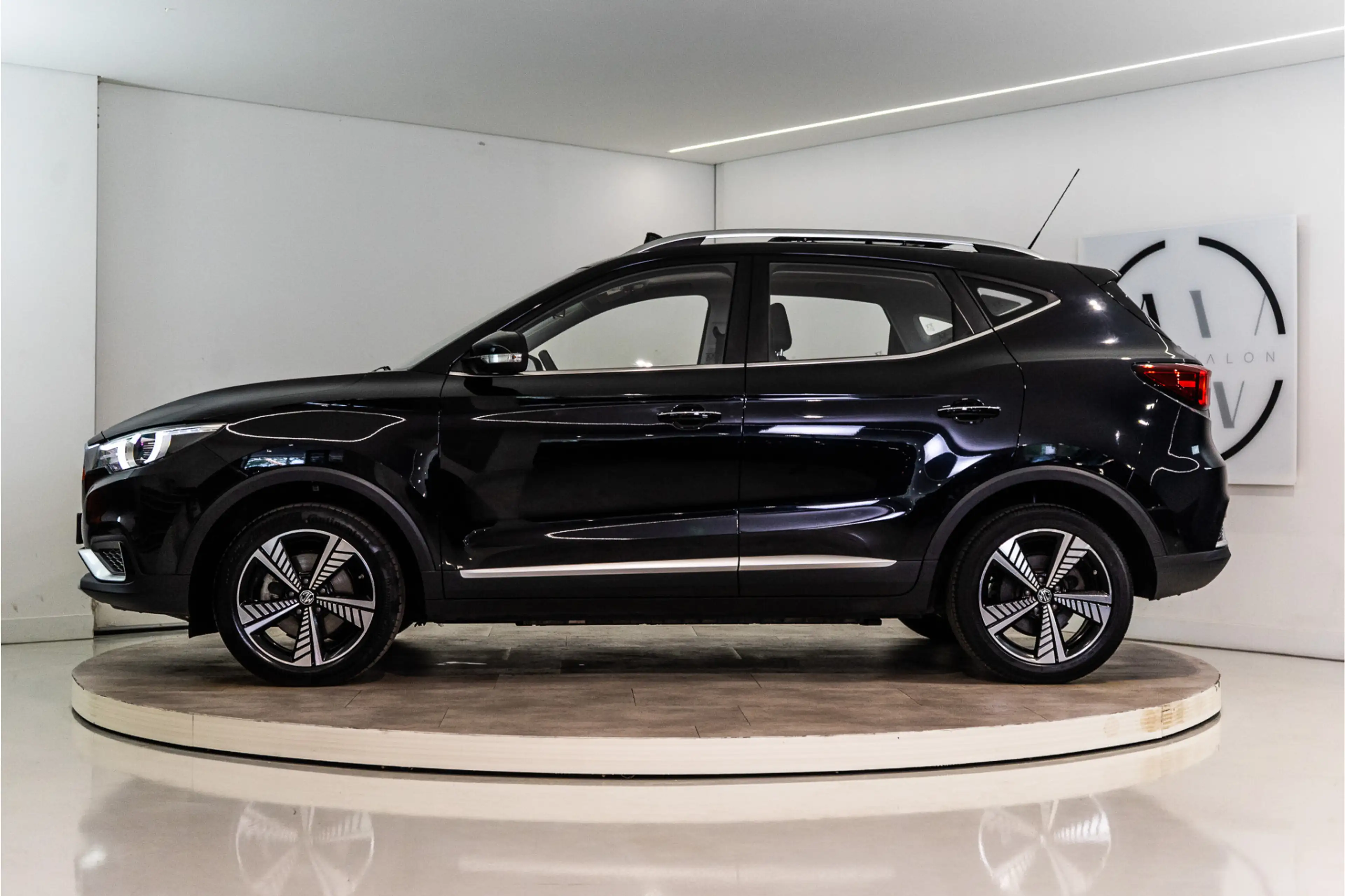 MG ZS MG EV Luxury 45 kWh 143PK | Panoramadak | Keyless — photo 2