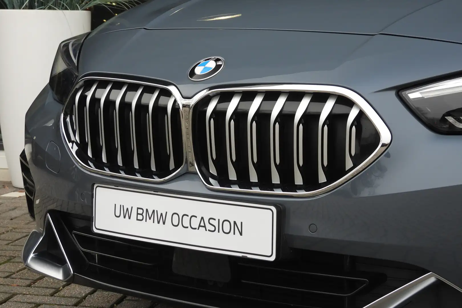 BMW 218 2 Serie Gran Coupé 218i Luxury Line Automaat / Liv Gris - 2