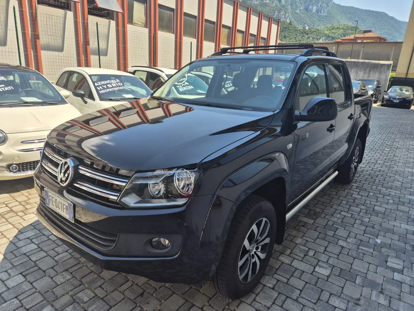 Volkswagen Amarok Amarok DC 2.0 bitdi Ultimate 4motion ins. 180cv Nero - 2
