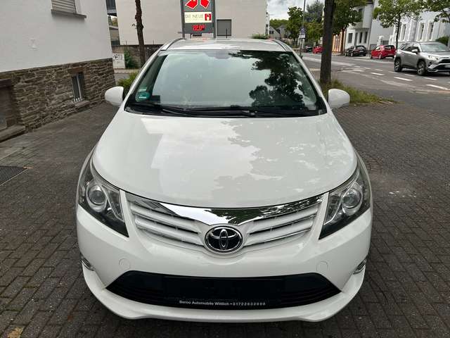 Toyota Avensis Edition 2.0  - 2. Hand - EURO 5 - Tüv-Asu NEU